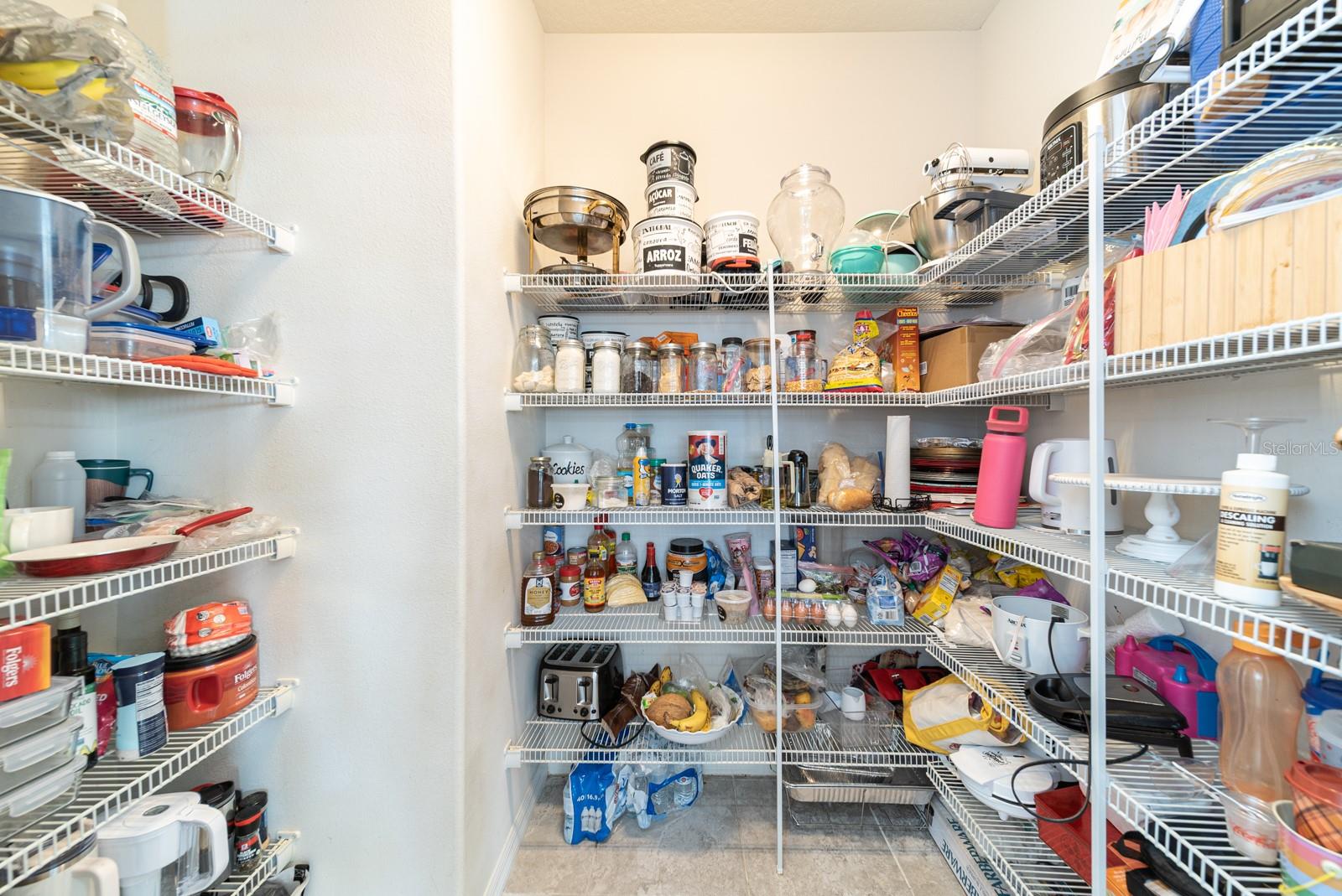 Image 12 of 34 For 2542 Nouveau Way