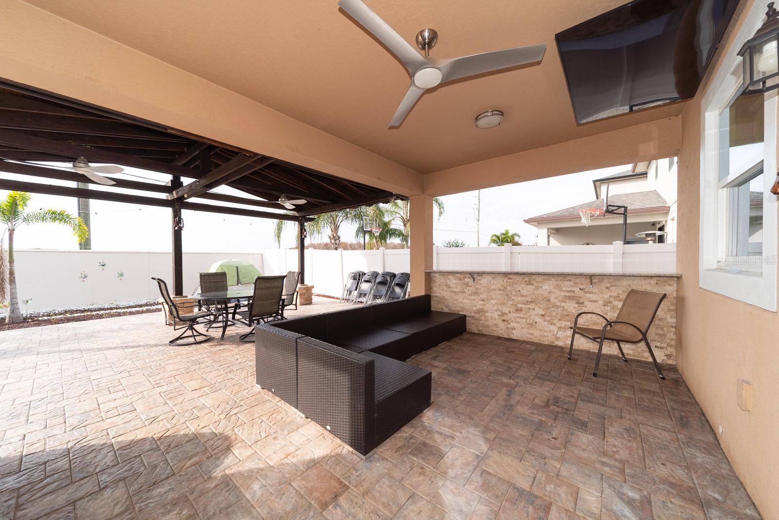 Image 13 of 34 For 2542 Nouveau Way