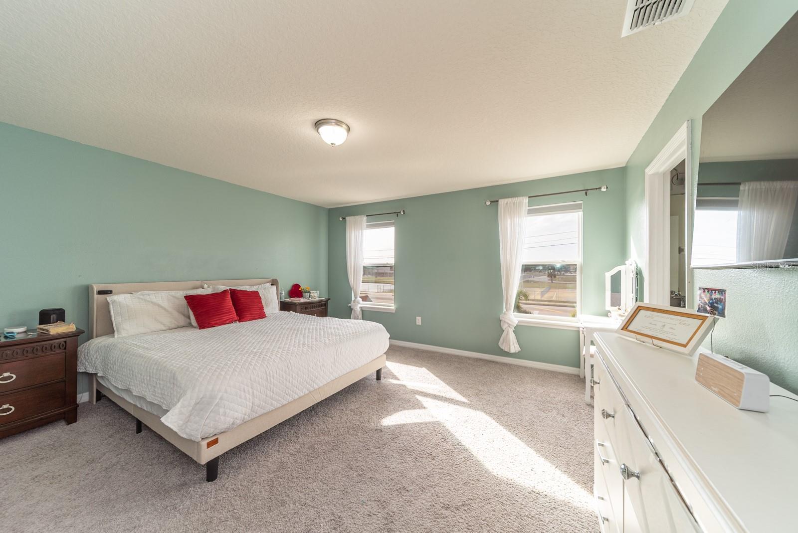 Image 19 of 34 For 2542 Nouveau Way