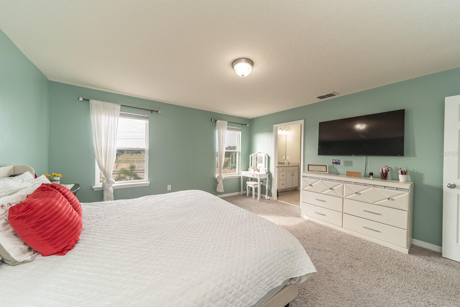 Image 20 of 34 For 2542 Nouveau Way