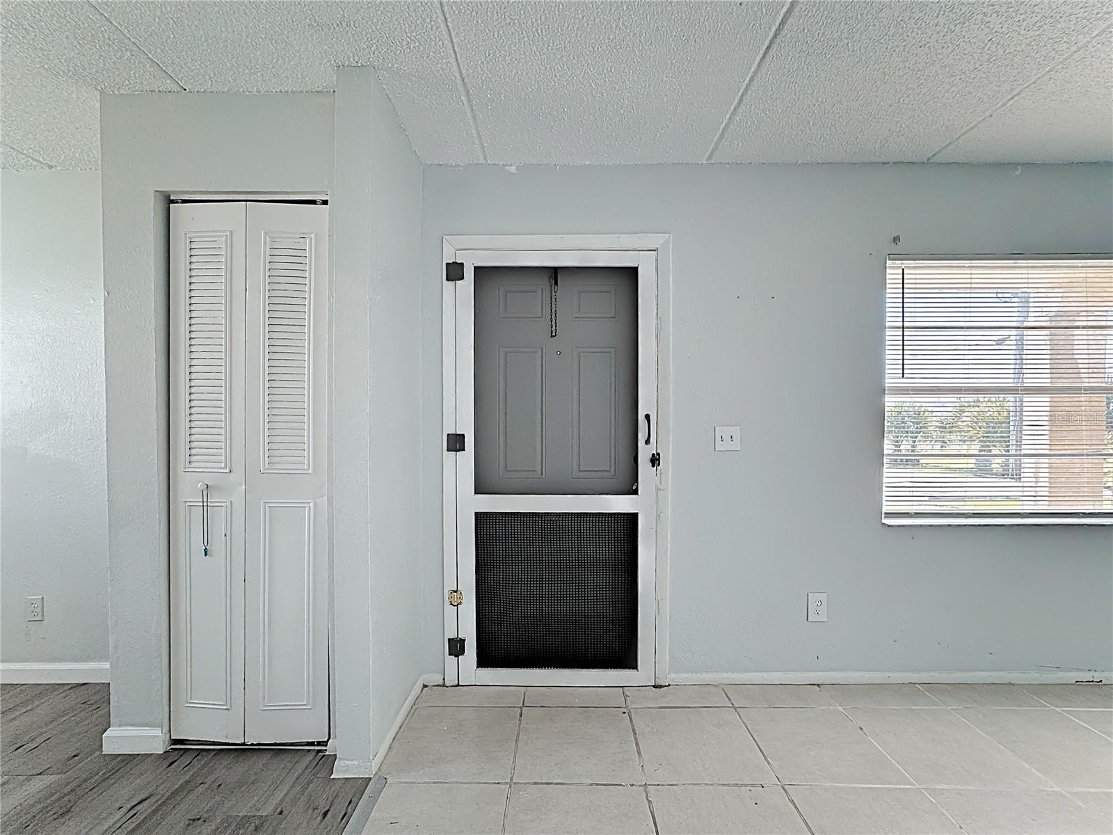 Image 2 of 23 For 694 Michigan Court 3