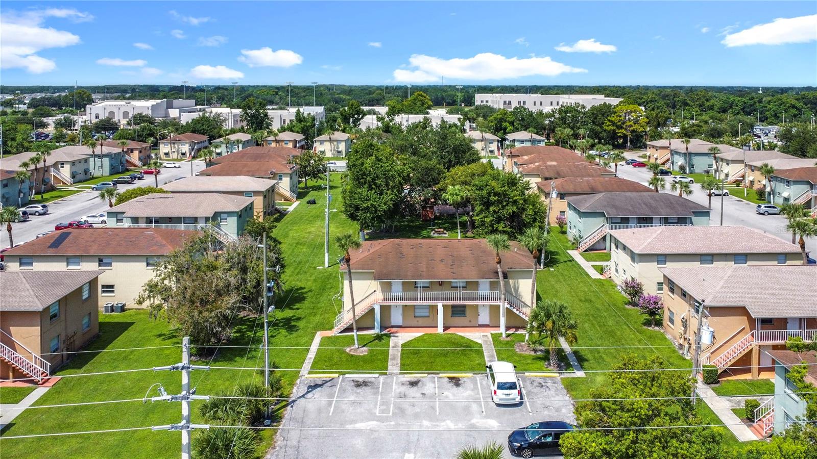 Image 21 of 23 For 694 Michigan Court 3