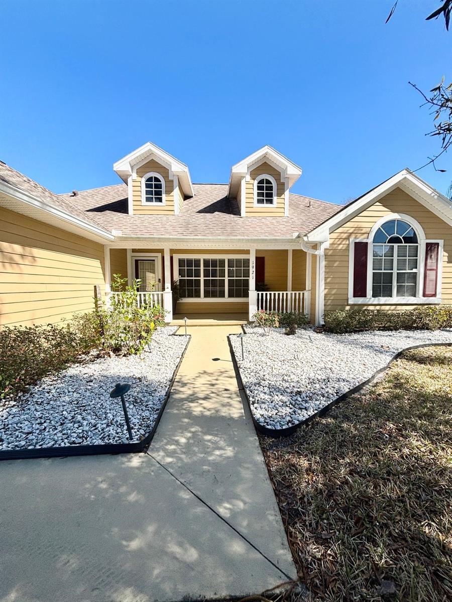 Image 2 of 36 For 1921 Nicholas Place