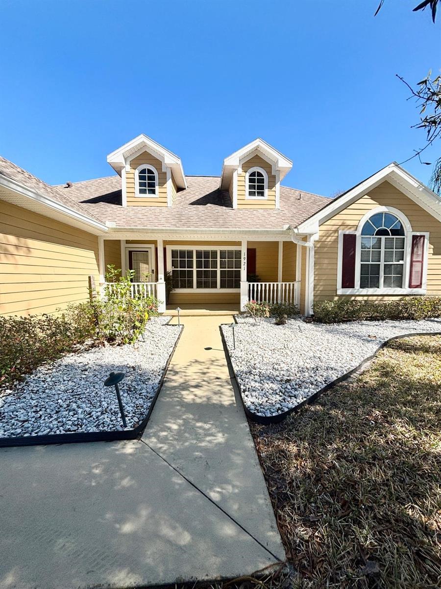 Image 3 of 36 For 1921 Nicholas Place