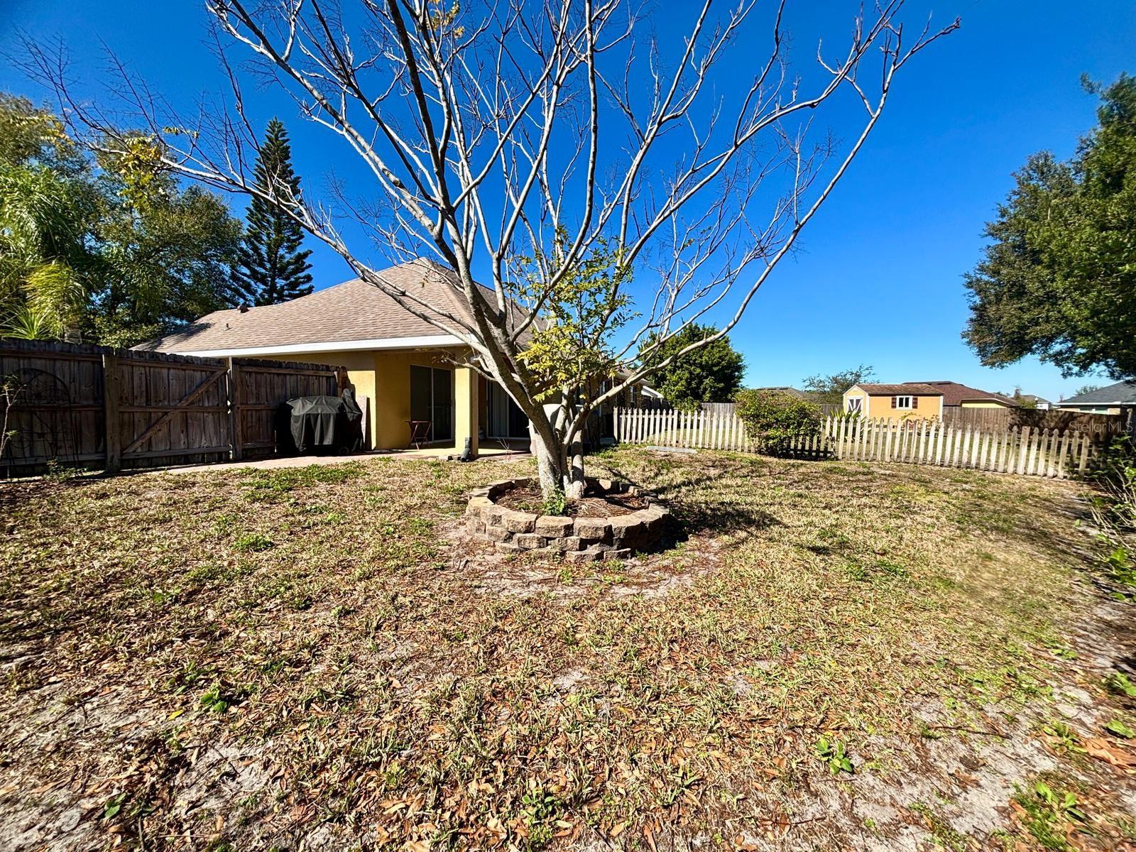 Image 33 of 36 For 1921 Nicholas Place