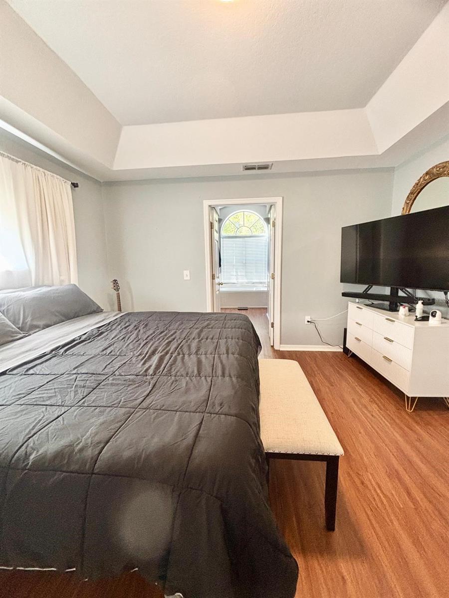 Image 9 of 36 For 1921 Nicholas Place