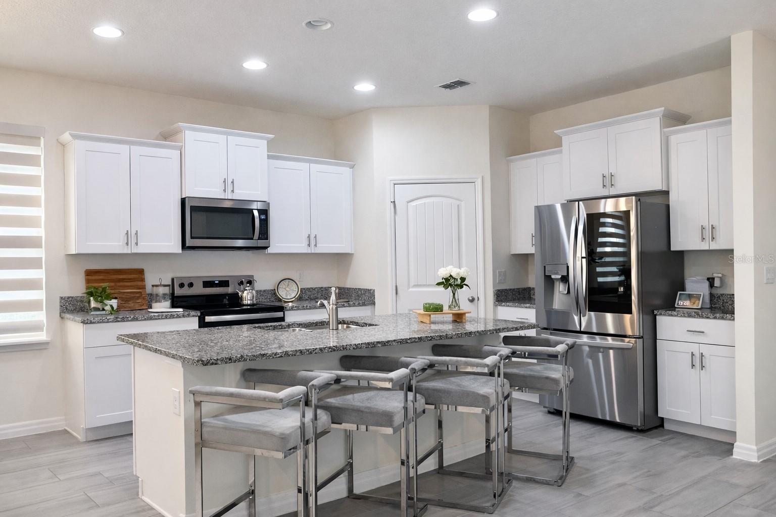 Image 7 of 42 For 11021 Bostwick Alley