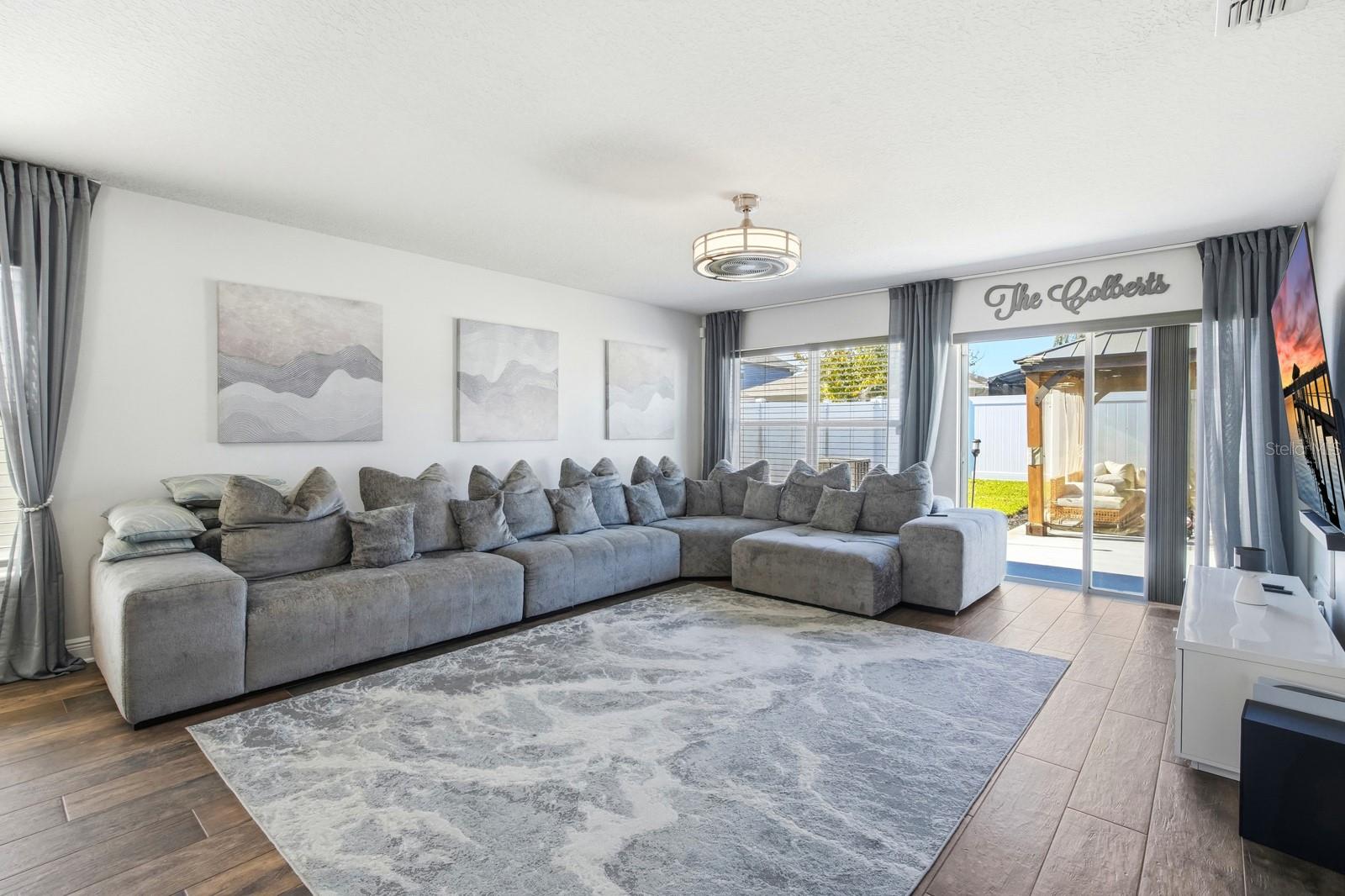 Image 4 of 32 For 2649 Bullion Loop