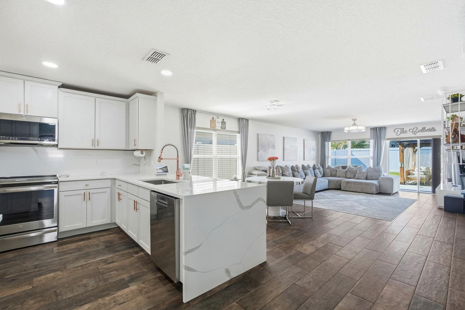 Image 8 of 32 For 2649 Bullion Loop