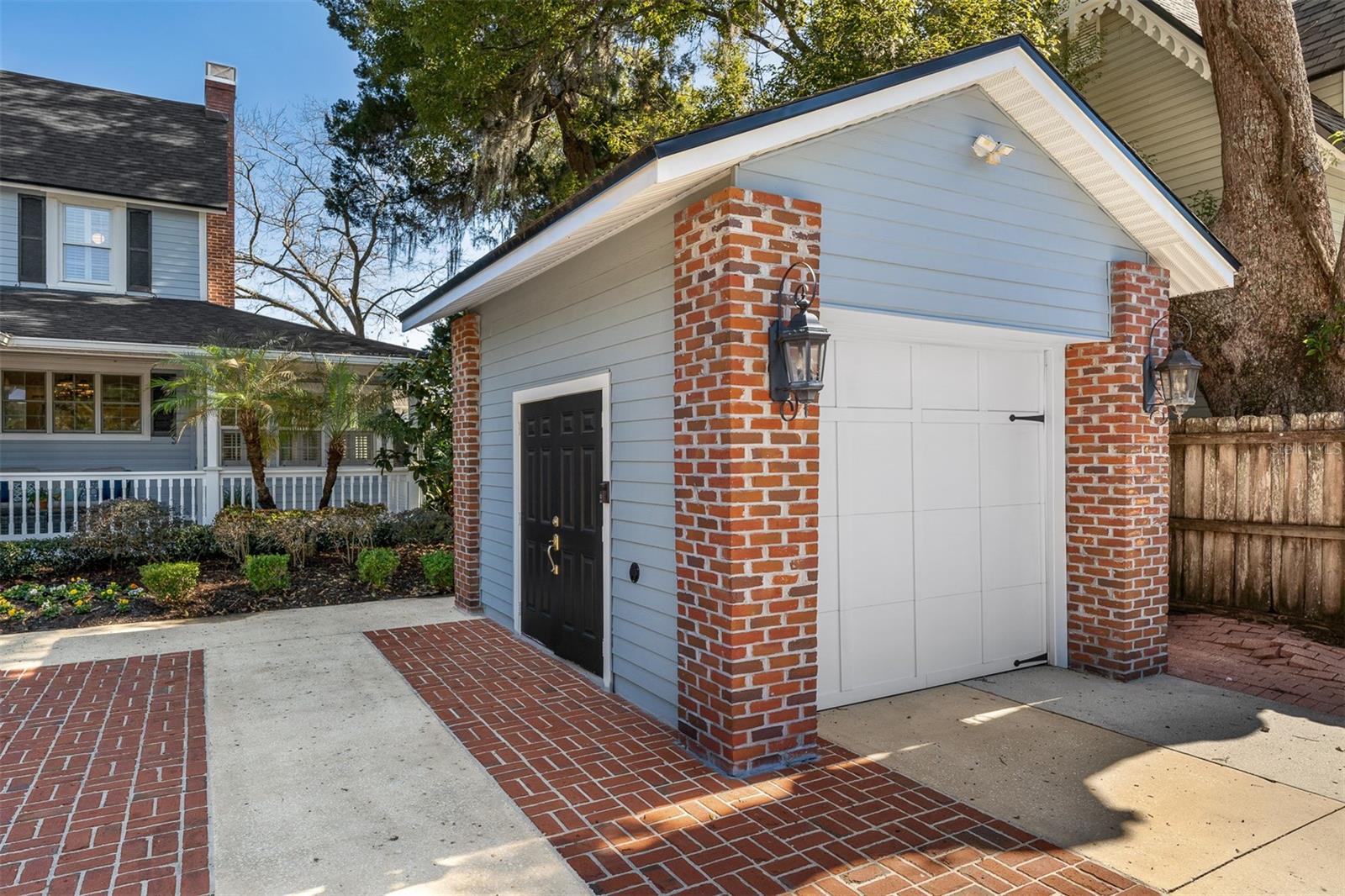 Image 39 of 45 For 234 Detmar Drive