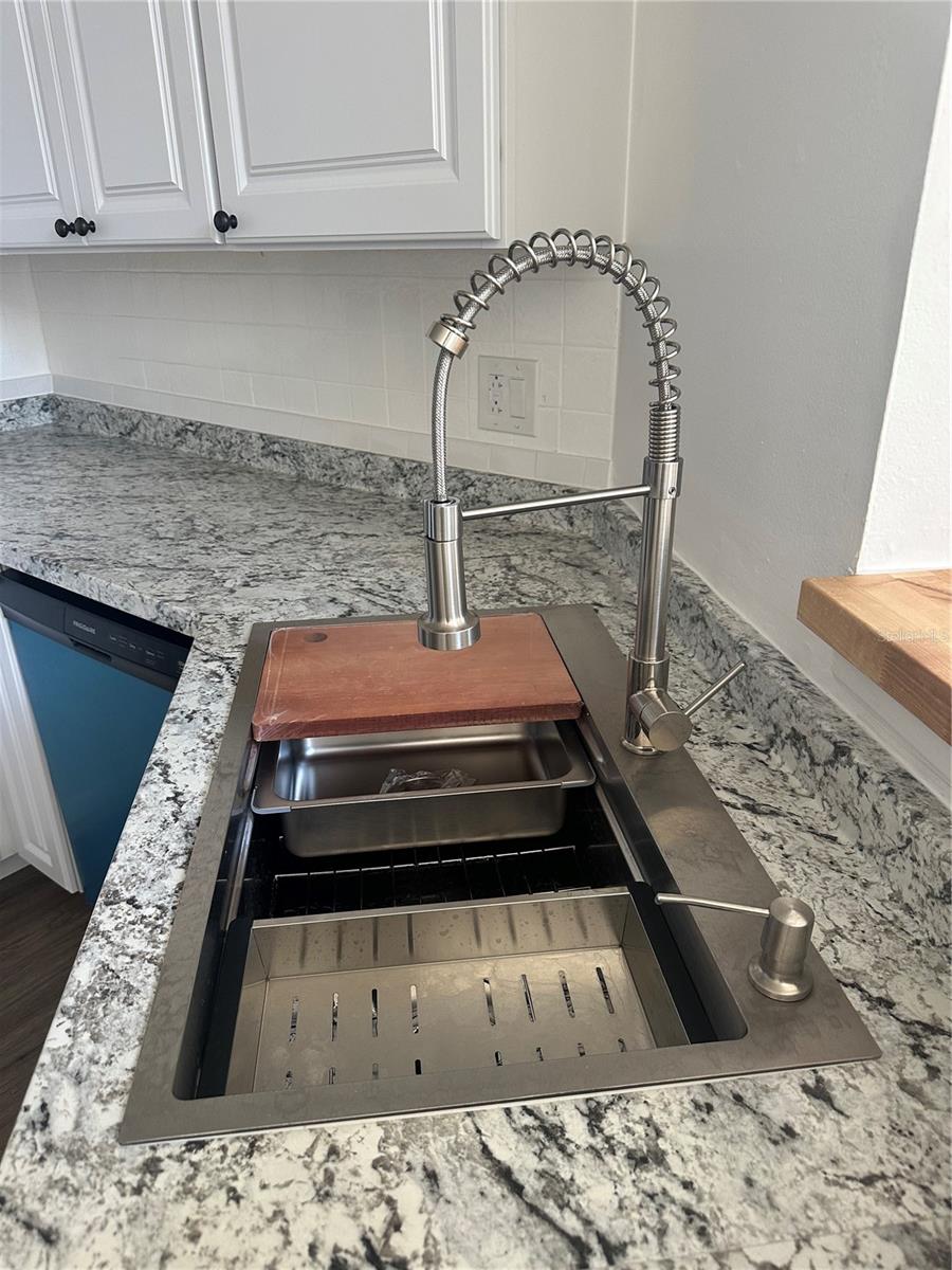 Image 10 of 27 For 624 Cambridge Way 104