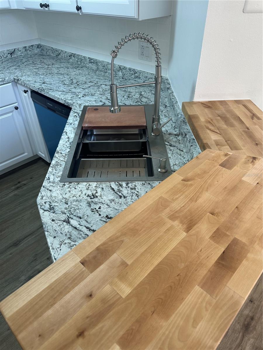 Image 13 of 27 For 624 Cambridge Way 104