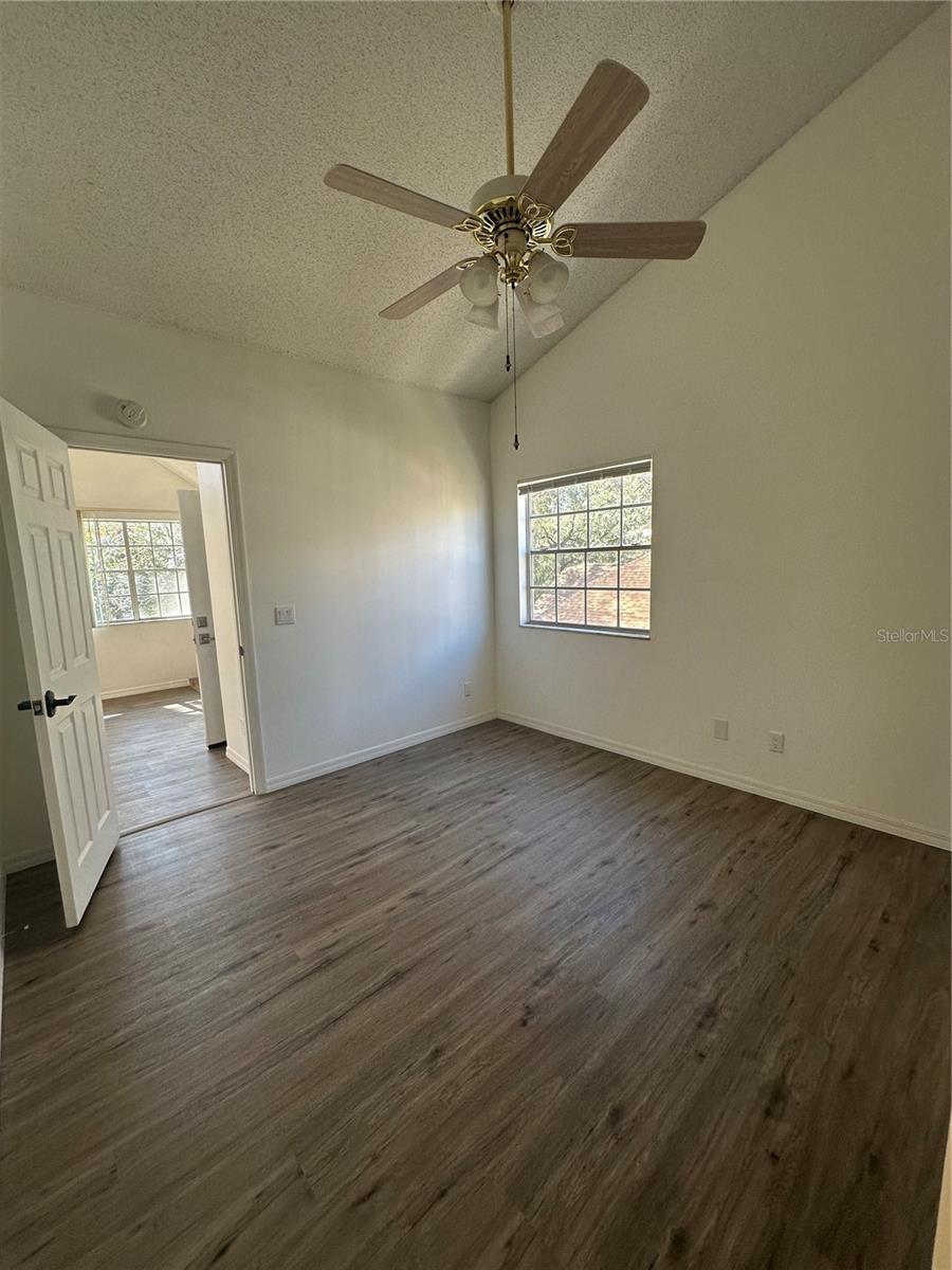 Image 20 of 27 For 624 Cambridge Way 104