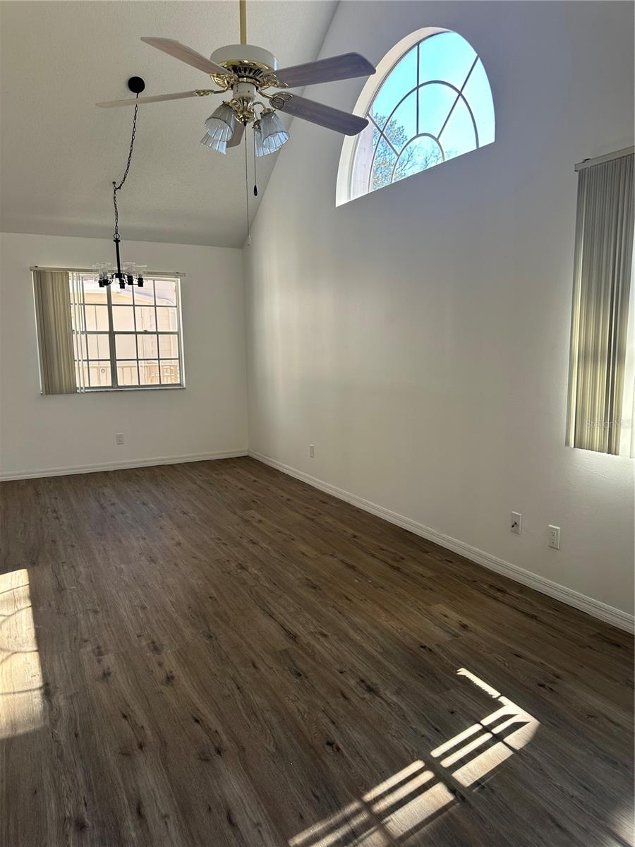 Image 3 of 27 For 624 Cambridge Way 104