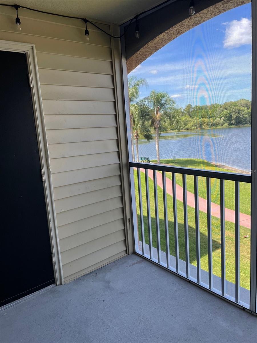 Image 22 of 47 For 1909 Summer Club Drive 211