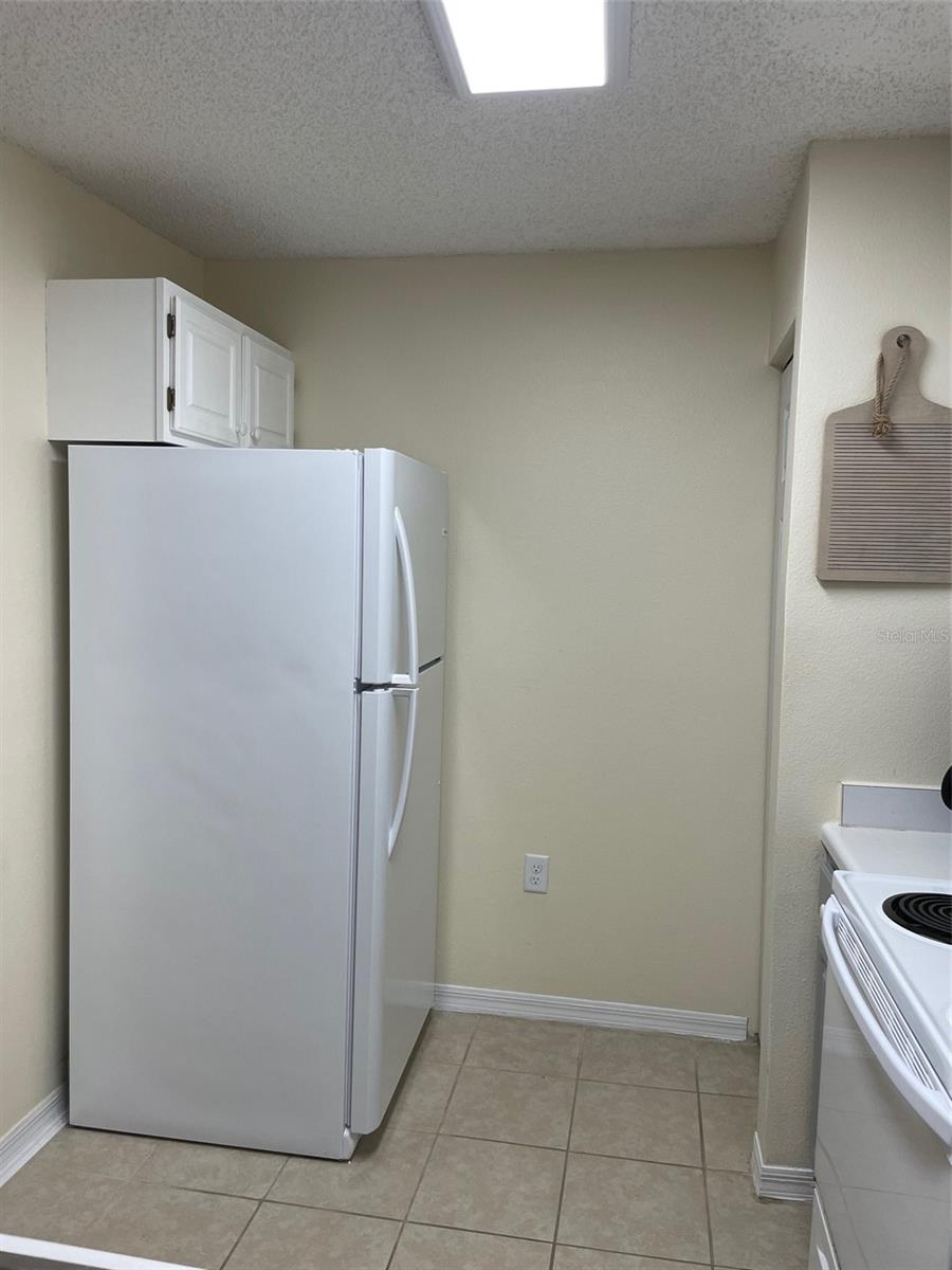 Image 25 of 47 For 1909 Summer Club Drive 211