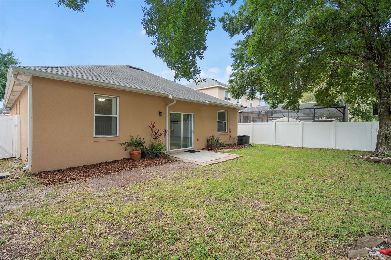 Image 31 of 38 For 9985 Shadow Creek Dr