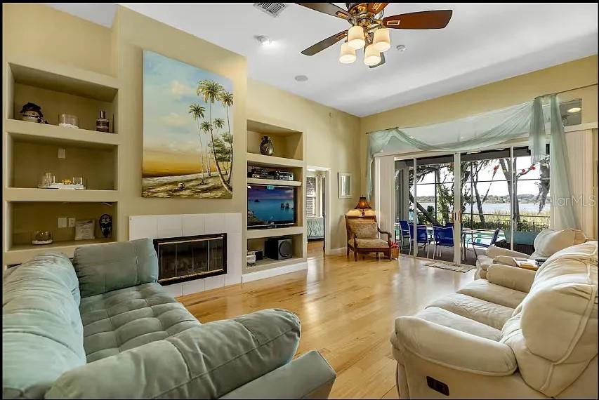 Image 3 of 17 For 720 Keaton Parkway