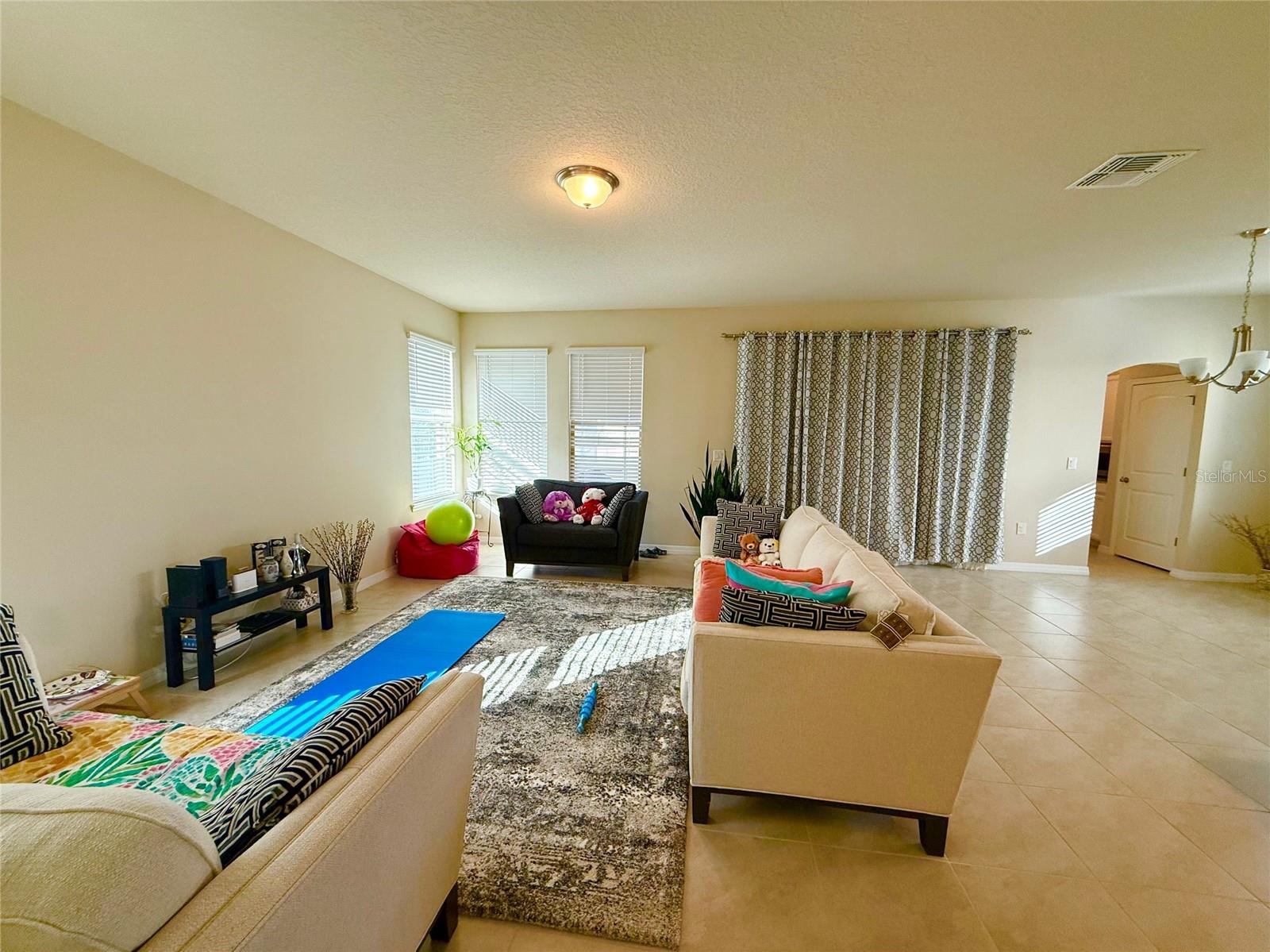 Image 12 of 41 For 16737 Harper Cove Drive