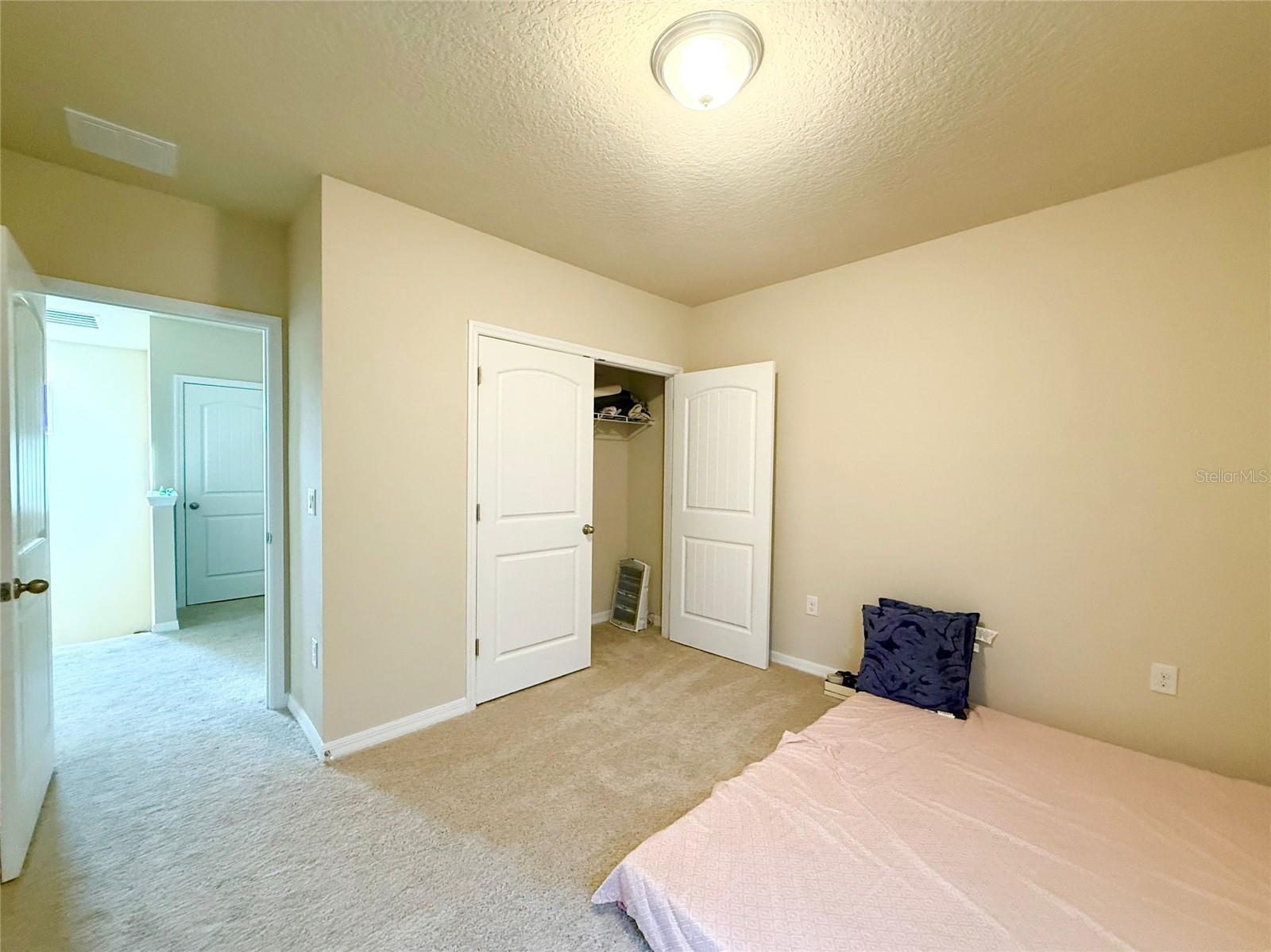 Image 25 of 41 For 16737 Harper Cove Drive