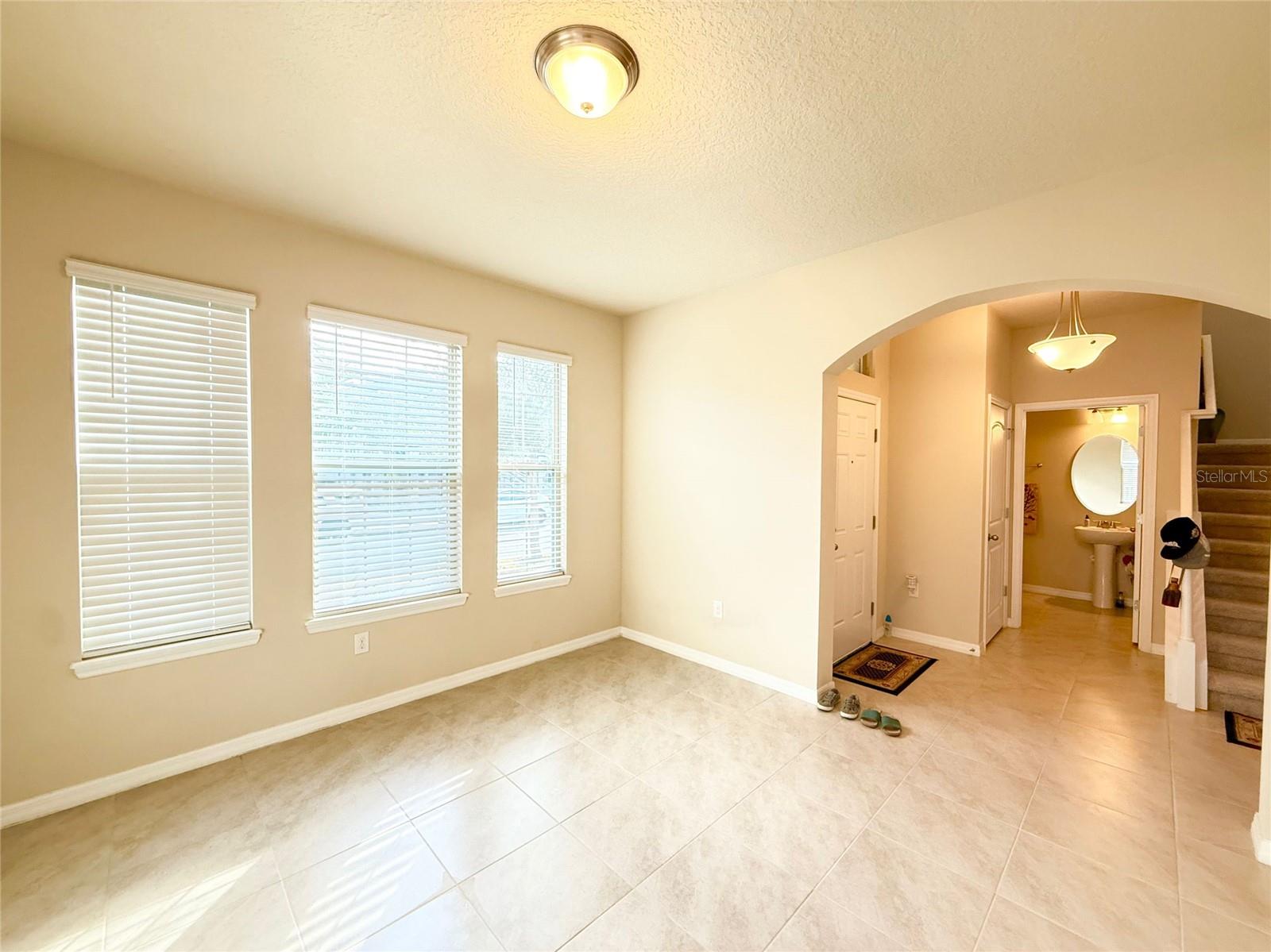 Image 9 of 41 For 16737 Harper Cove Drive