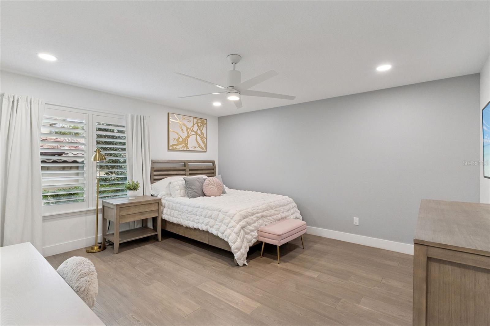 Image 31 of 74 For 2471 Jennifer Hope Boulevard