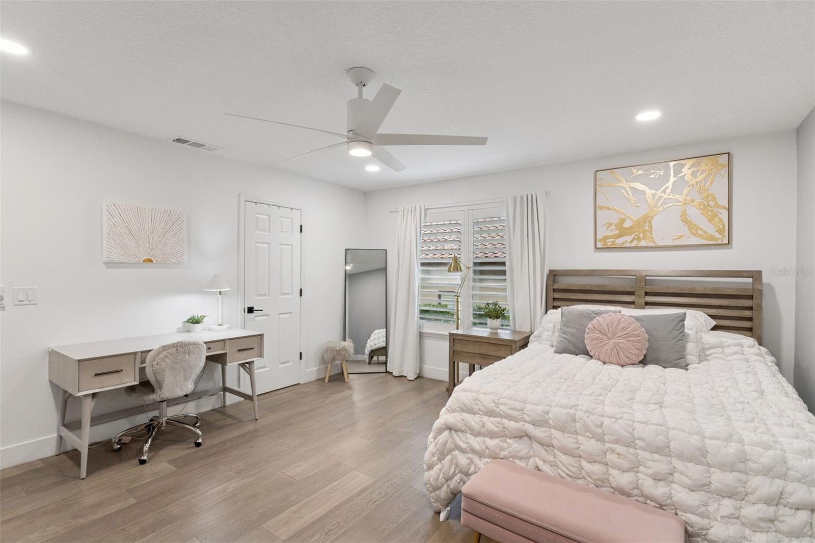 Image 32 of 74 For 2471 Jennifer Hope Boulevard