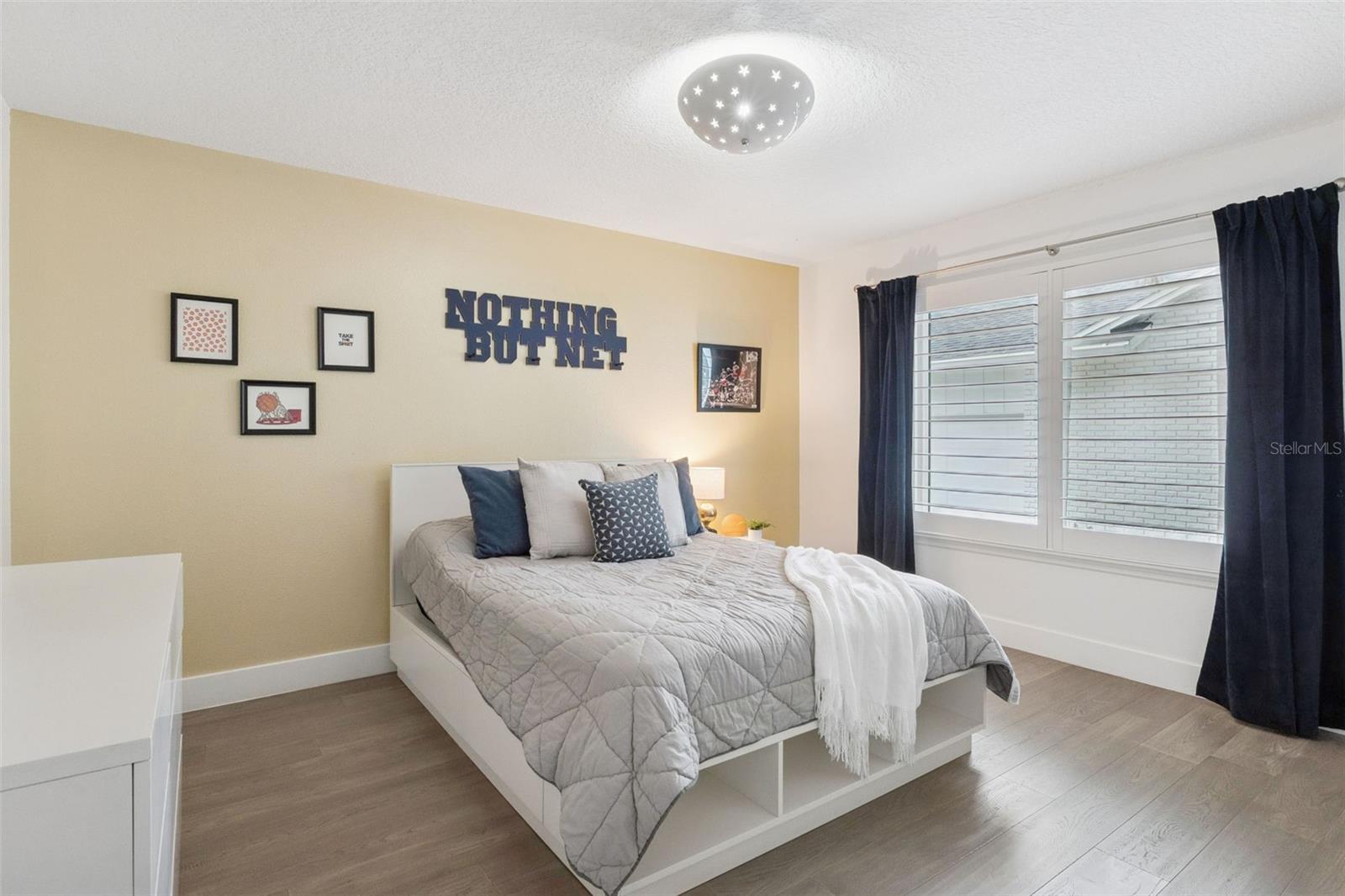 Image 34 of 74 For 2471 Jennifer Hope Boulevard