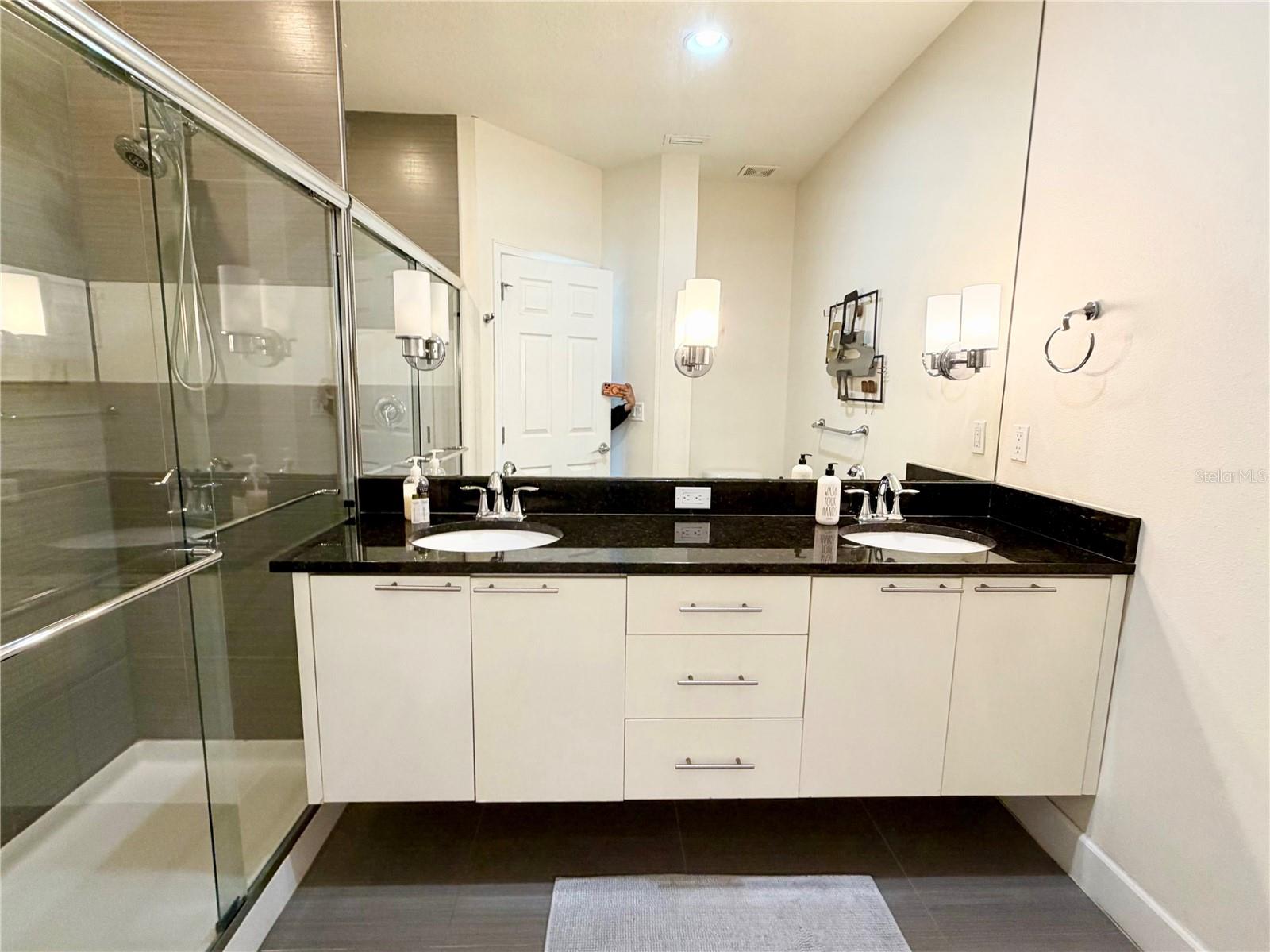 Image 11 of 26 For 17407 Placidity Avenue