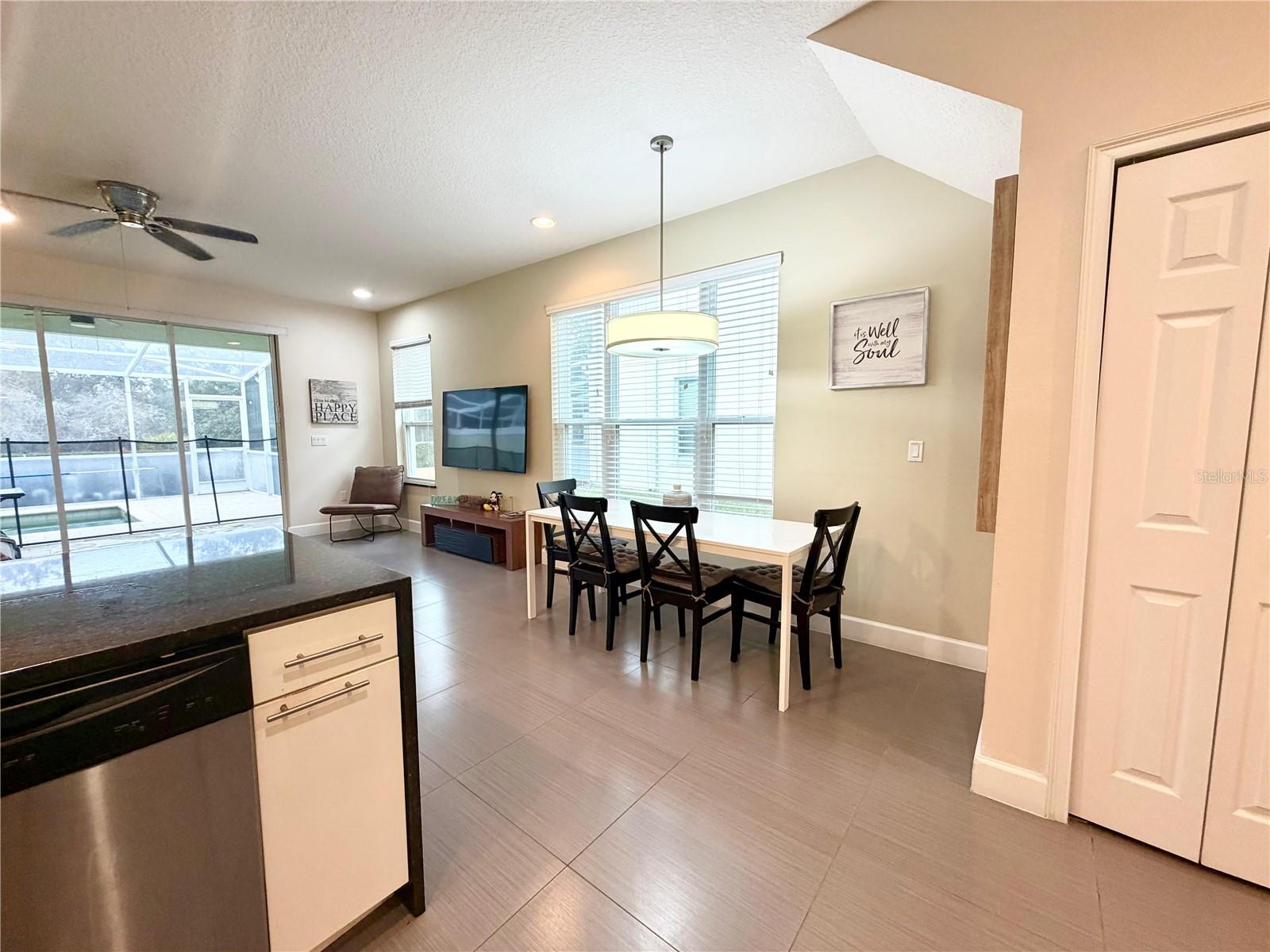 Image 4 of 26 For 17407 Placidity Avenue