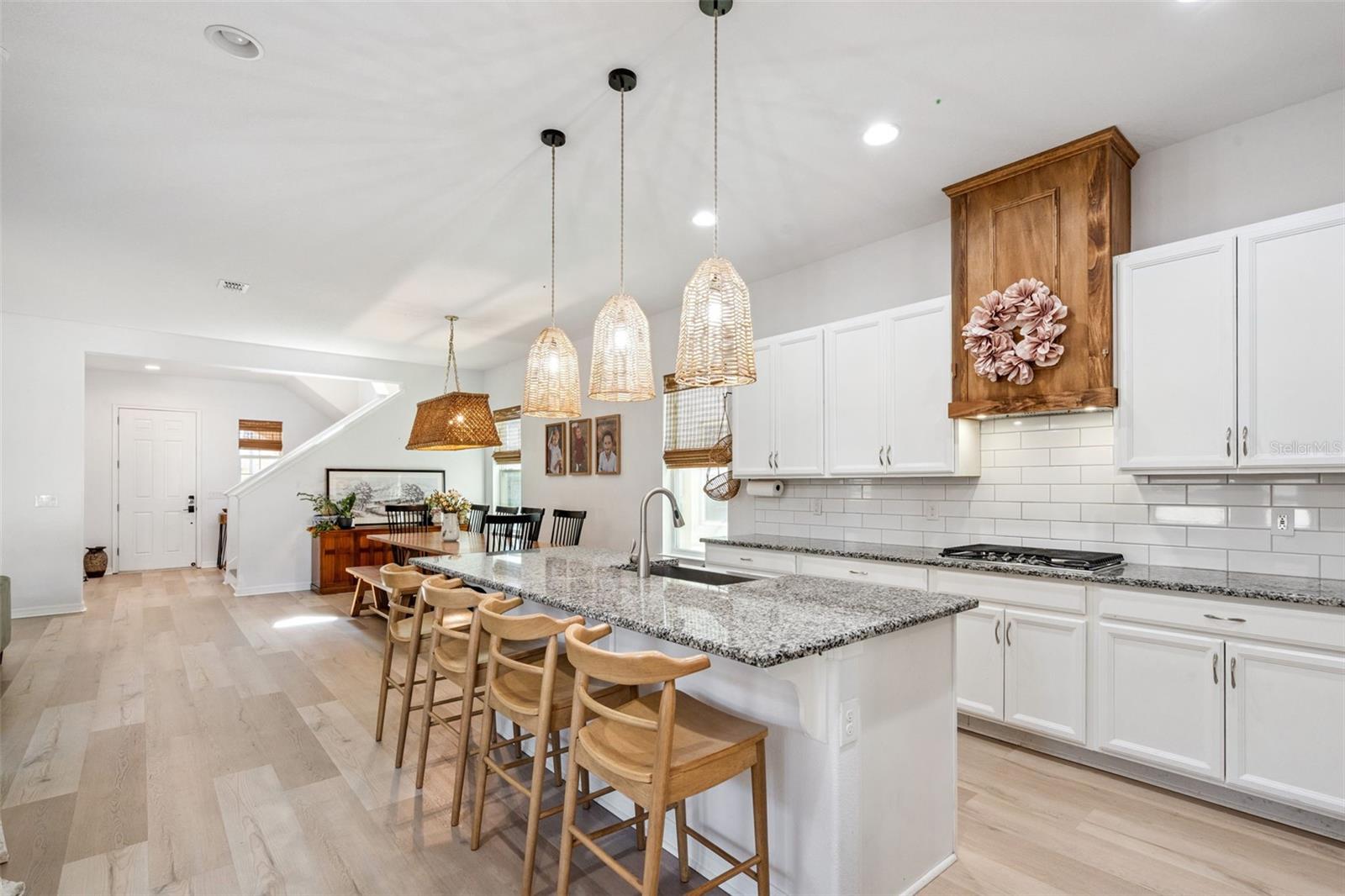 Image 16 of 67 For 17059 Harbor Oak Parkway