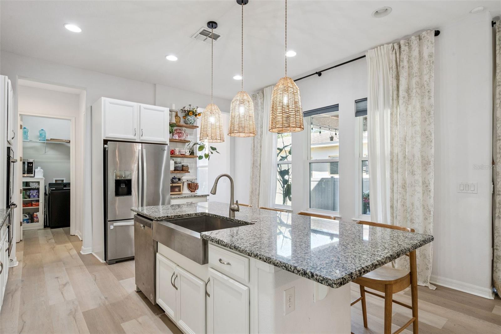 Image 17 of 67 For 17059 Harbor Oak Parkway