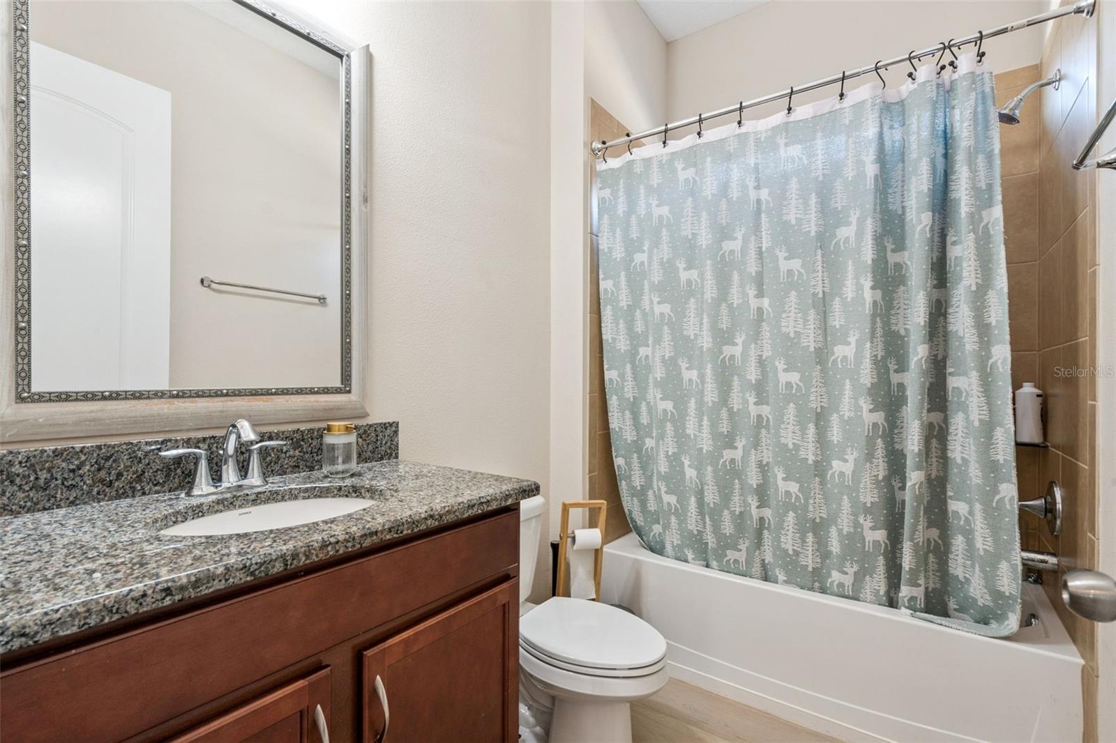 Image 41 of 67 For 17059 Harbor Oak Parkway