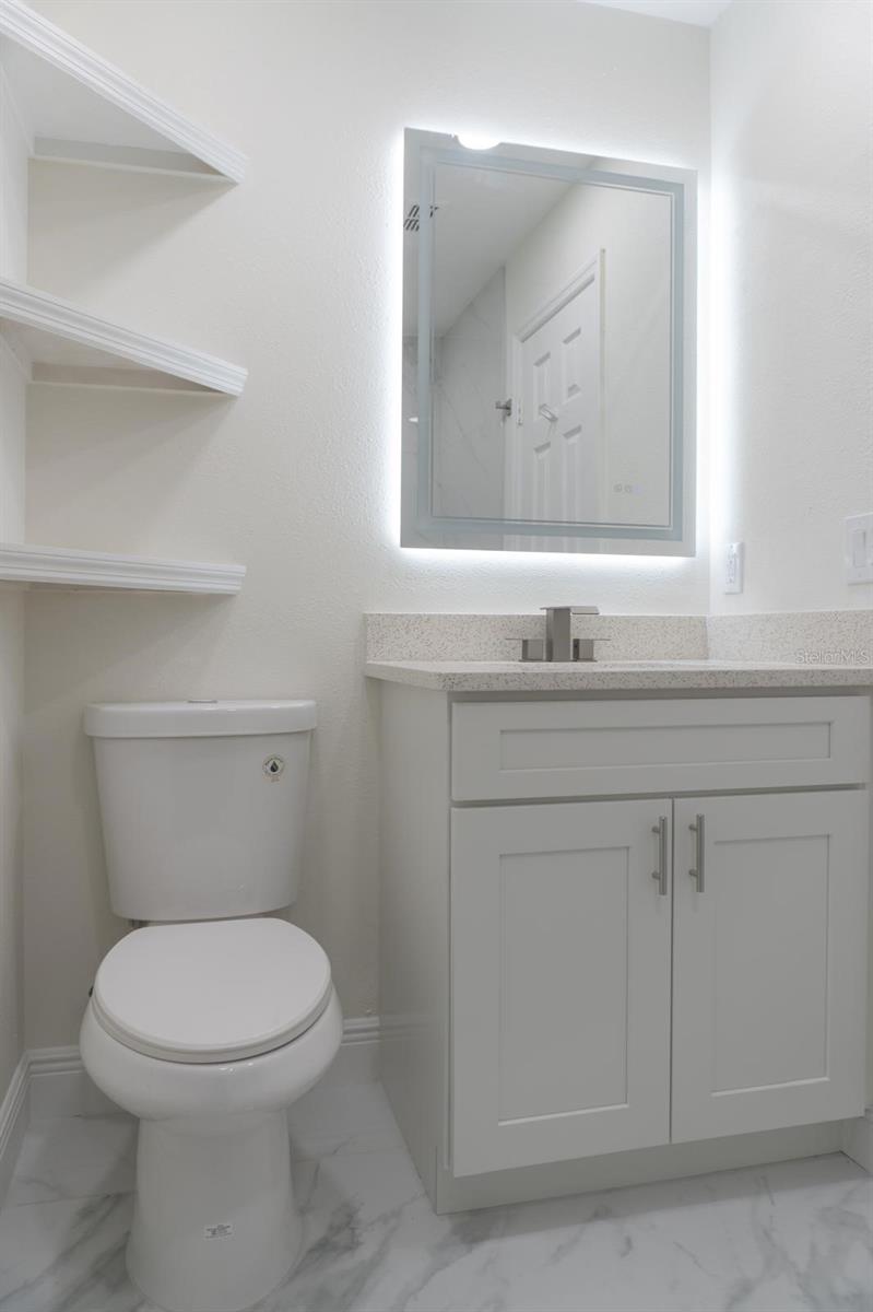 Image 16 of 40 For 5701 59th Court