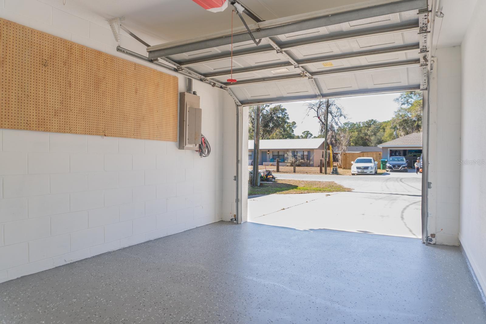 Image 35 of 40 For 5701 59th Court