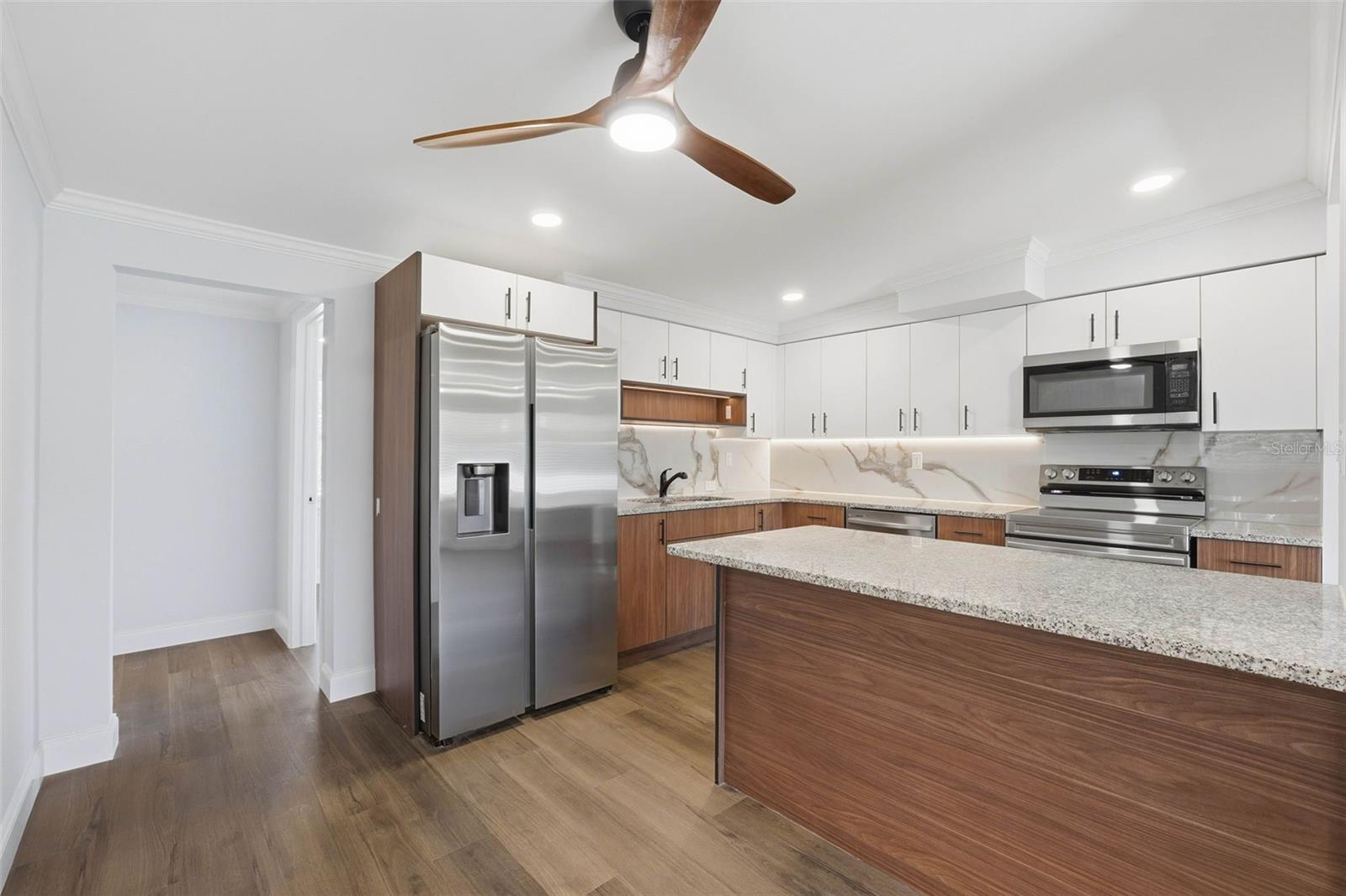 Image 29 of 63 For 4505 Cottonwood Drive