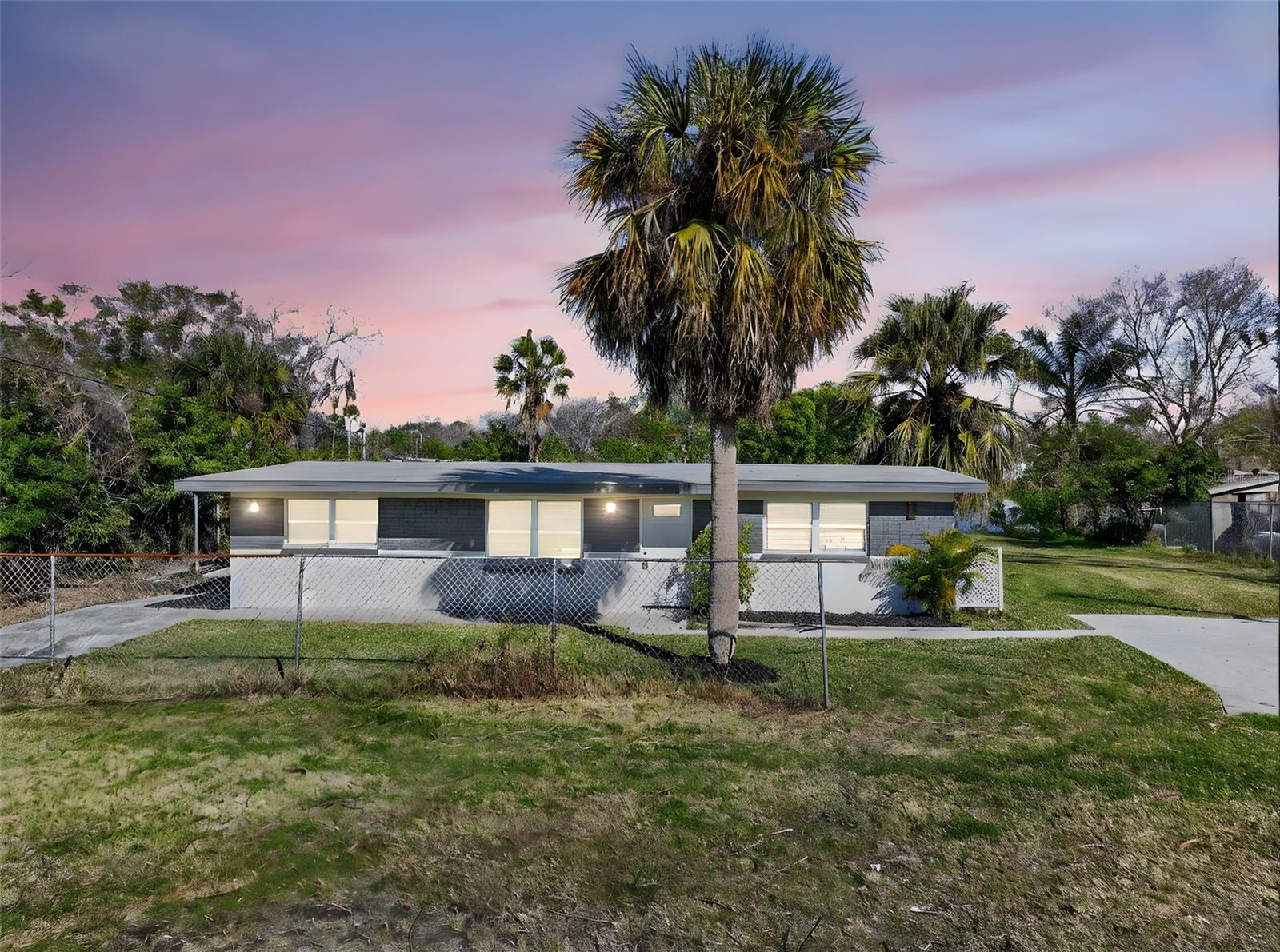 Image 4 of 63 For 4505 Cottonwood Drive