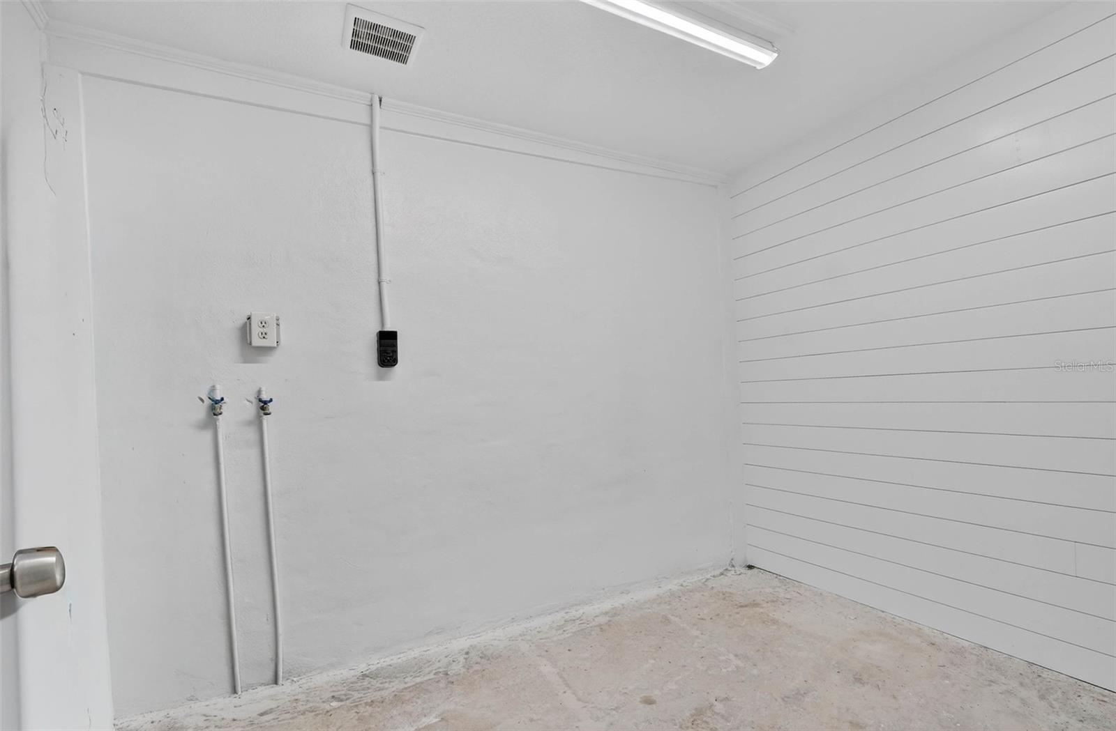 Image 59 of 63 For 4505 Cottonwood Drive