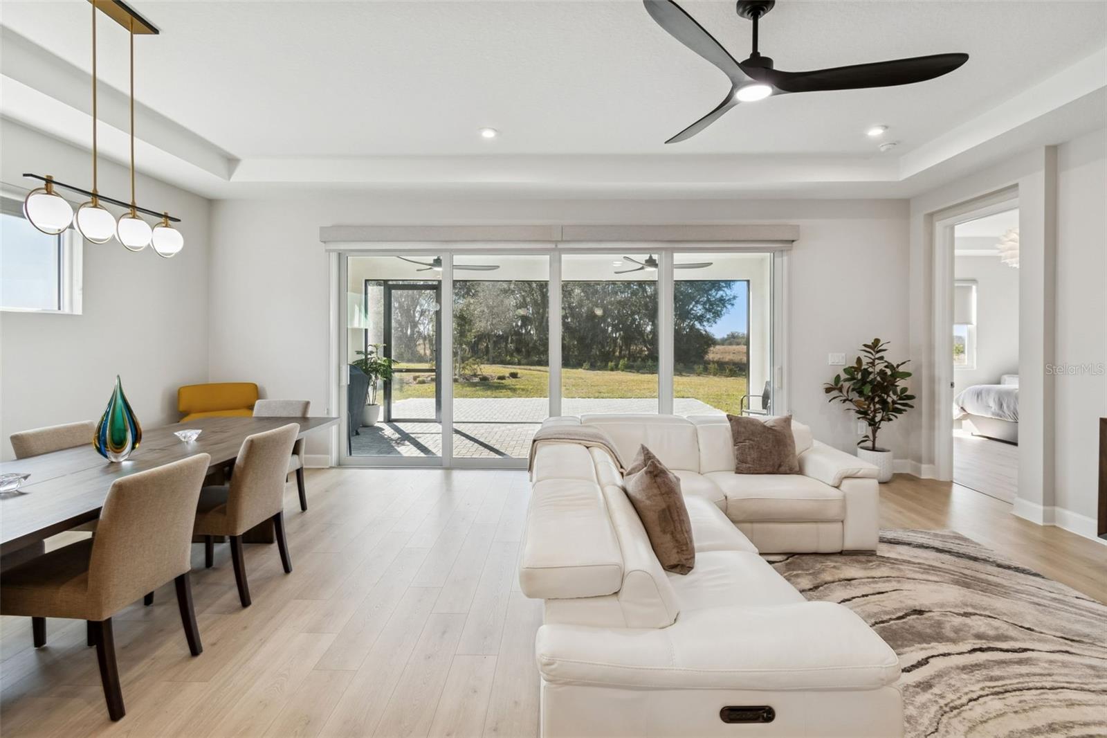 Listing photo id 23 for 1725 Point Grace Road