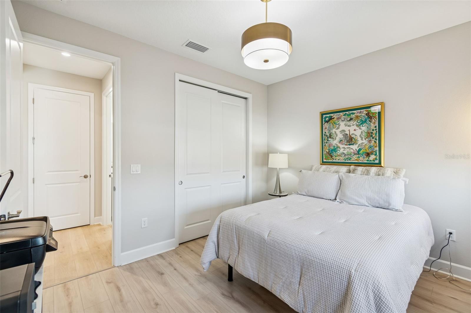 Listing photo id 35 for 1725 Point Grace Road