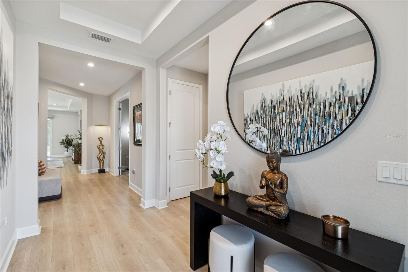 Listing photo id 4 for 1725 Point Grace Road