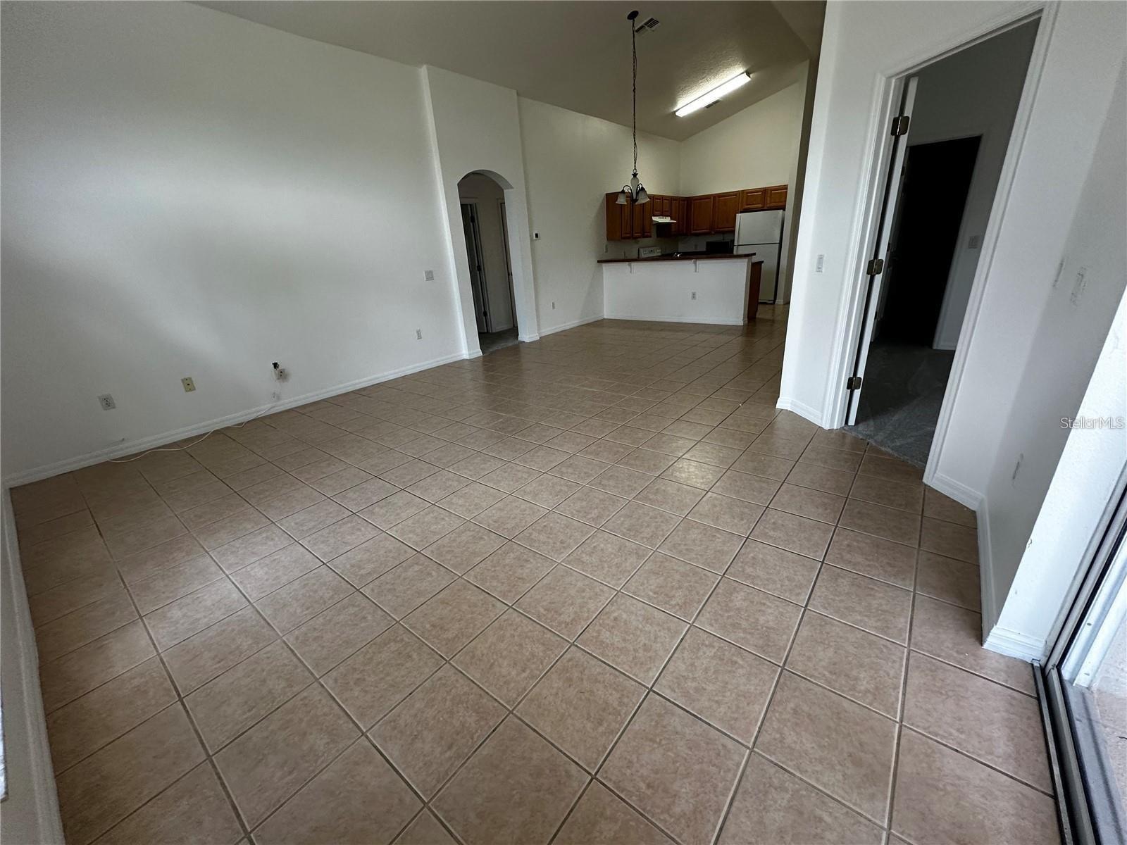 Image 5 of 27 For 4795 Cumbrian Lakes Drive