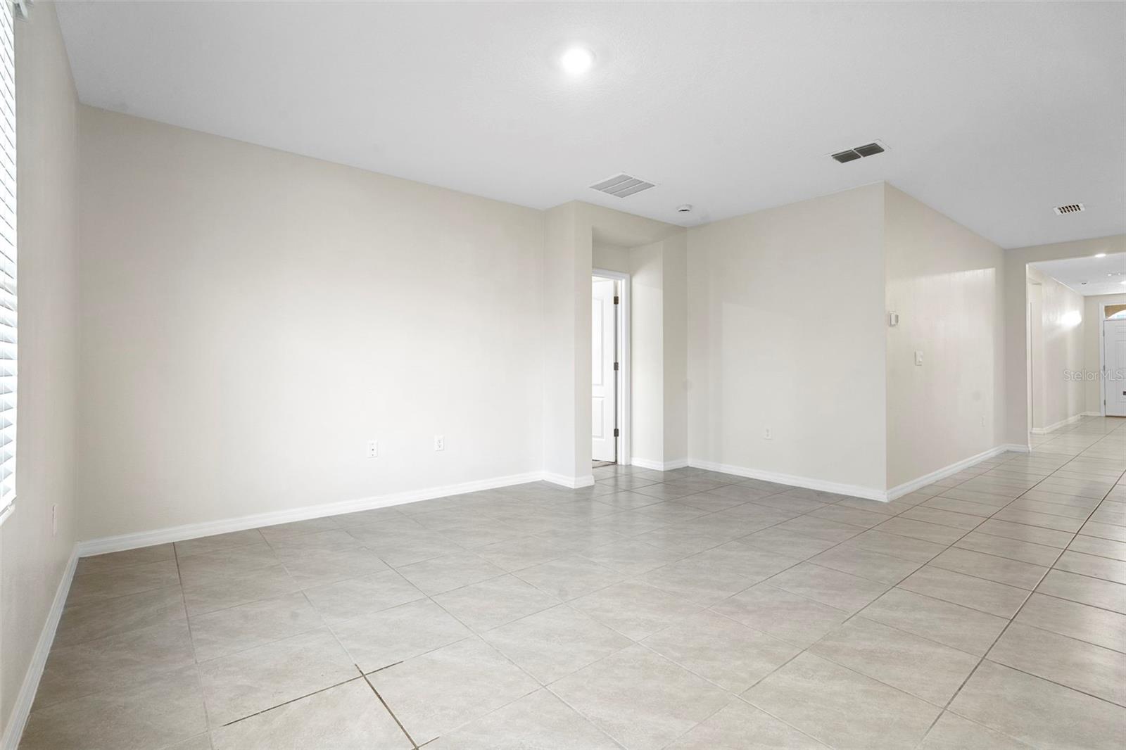 Image 16 of 46 For 763 Lazio Circle