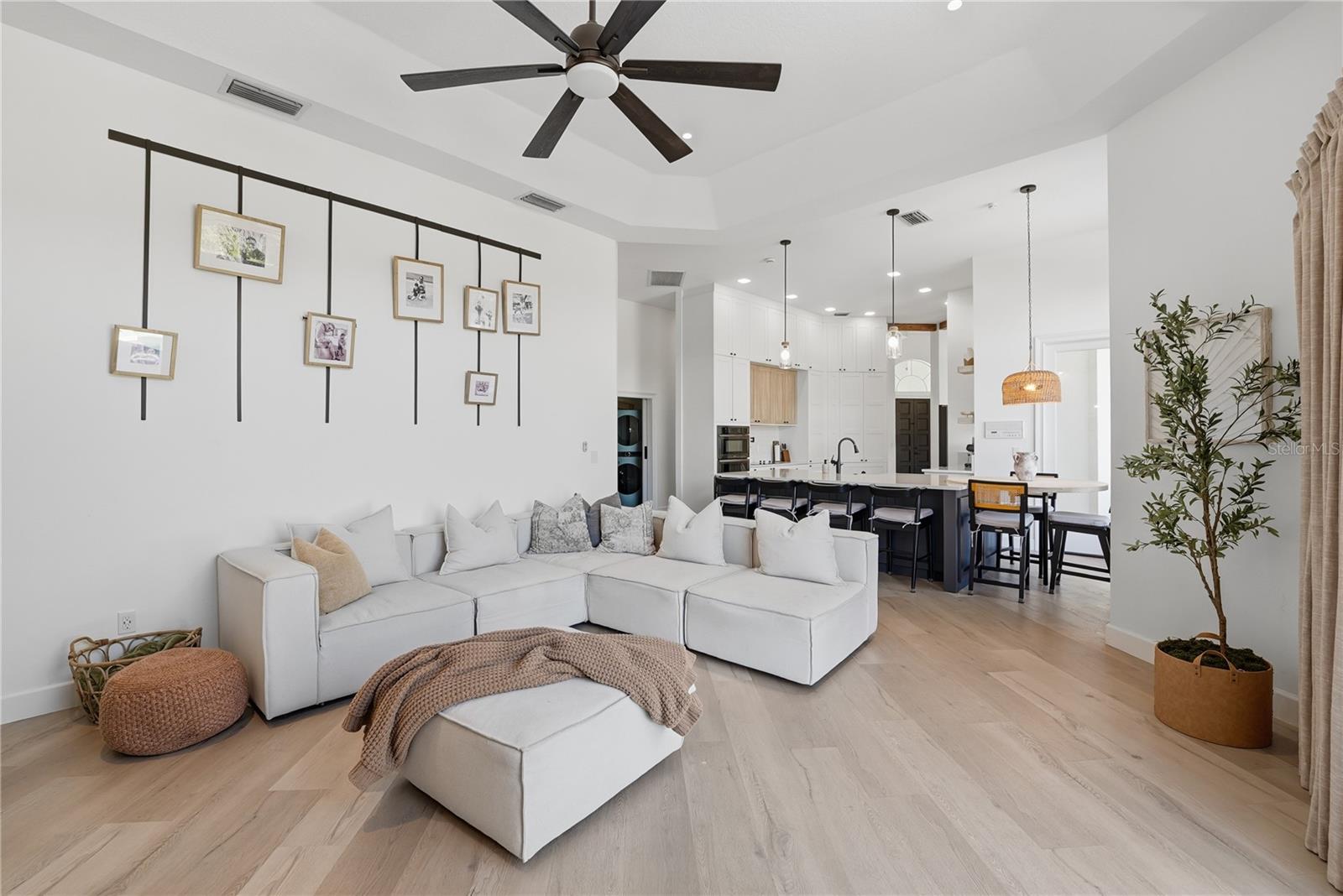 Image 20 of 48 For 11325 Riverbank Boulevard