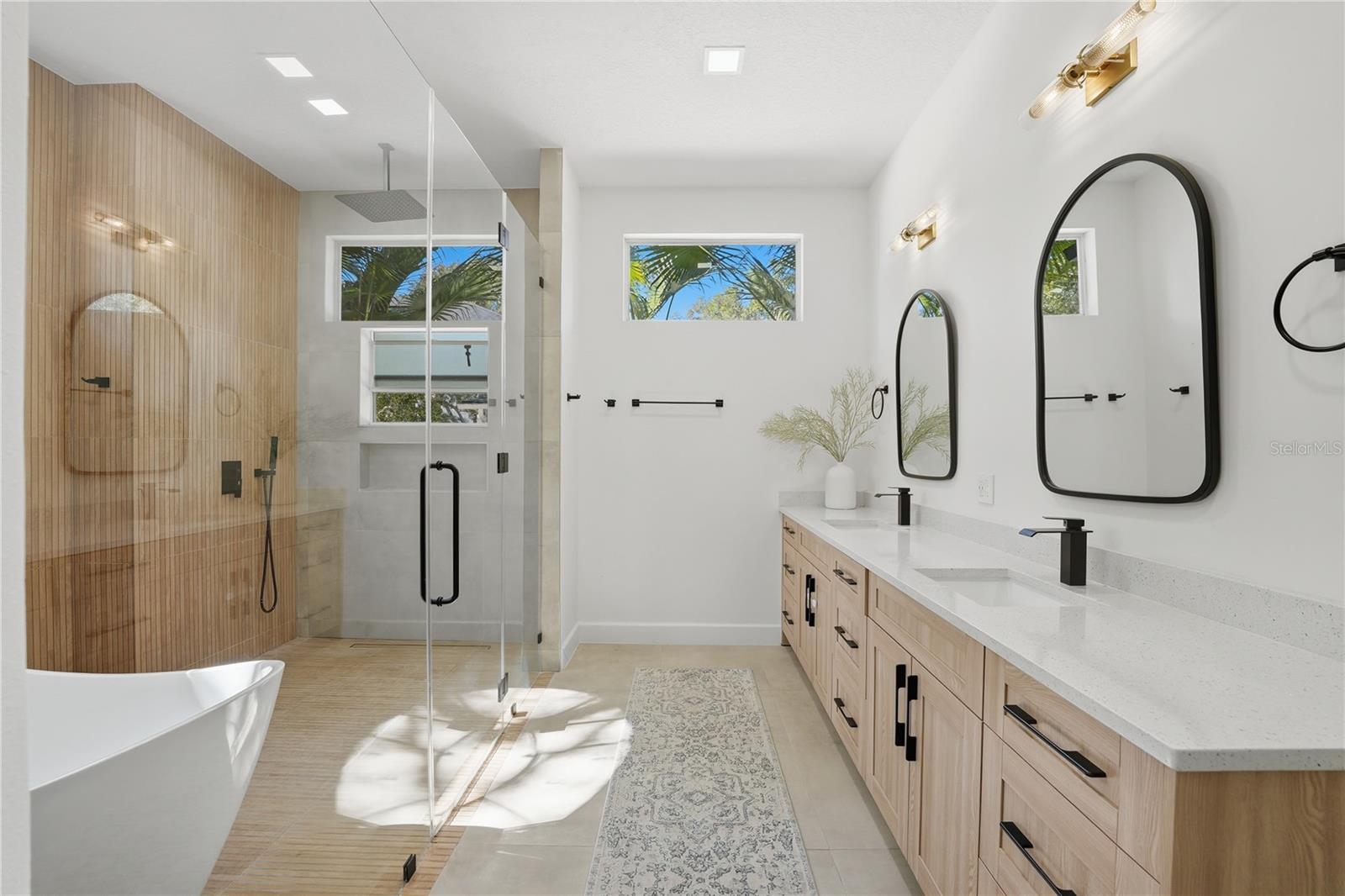 Image 28 of 48 For 11325 Riverbank Boulevard