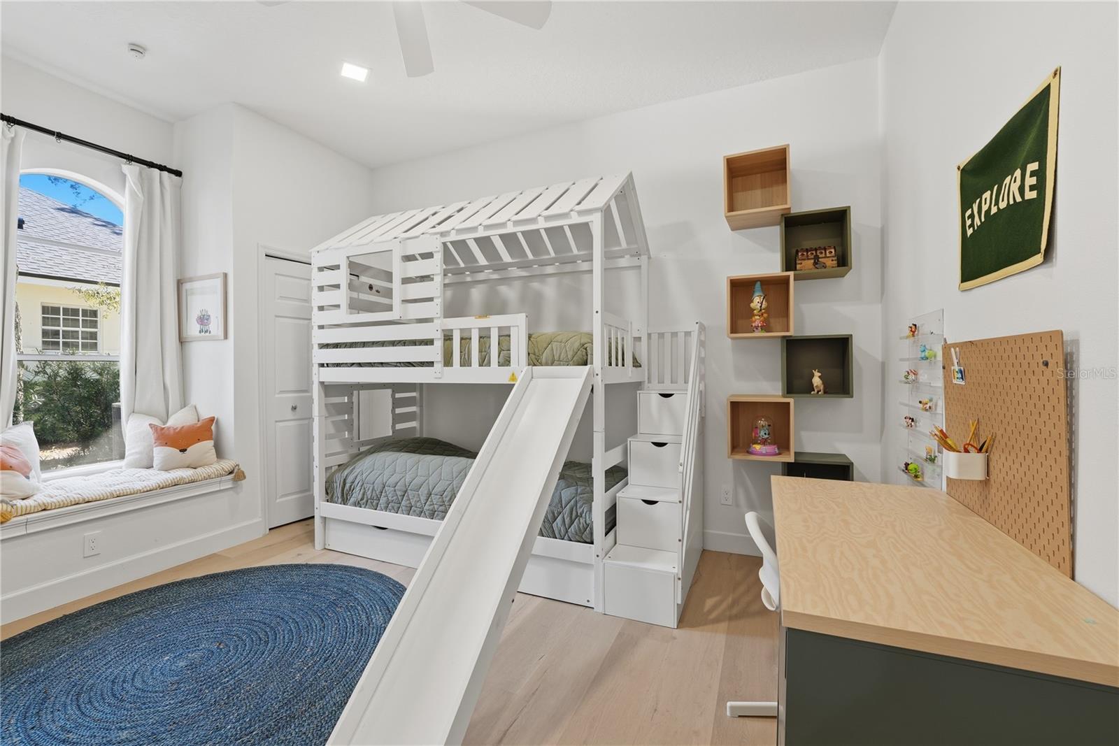 Image 31 of 48 For 11325 Riverbank Boulevard