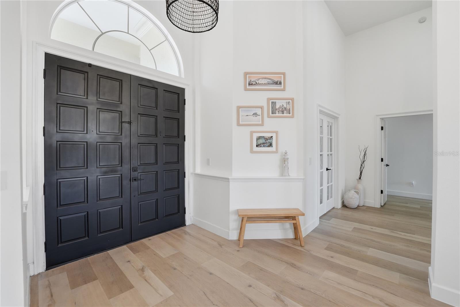 Image 6 of 48 For 11325 Riverbank Boulevard