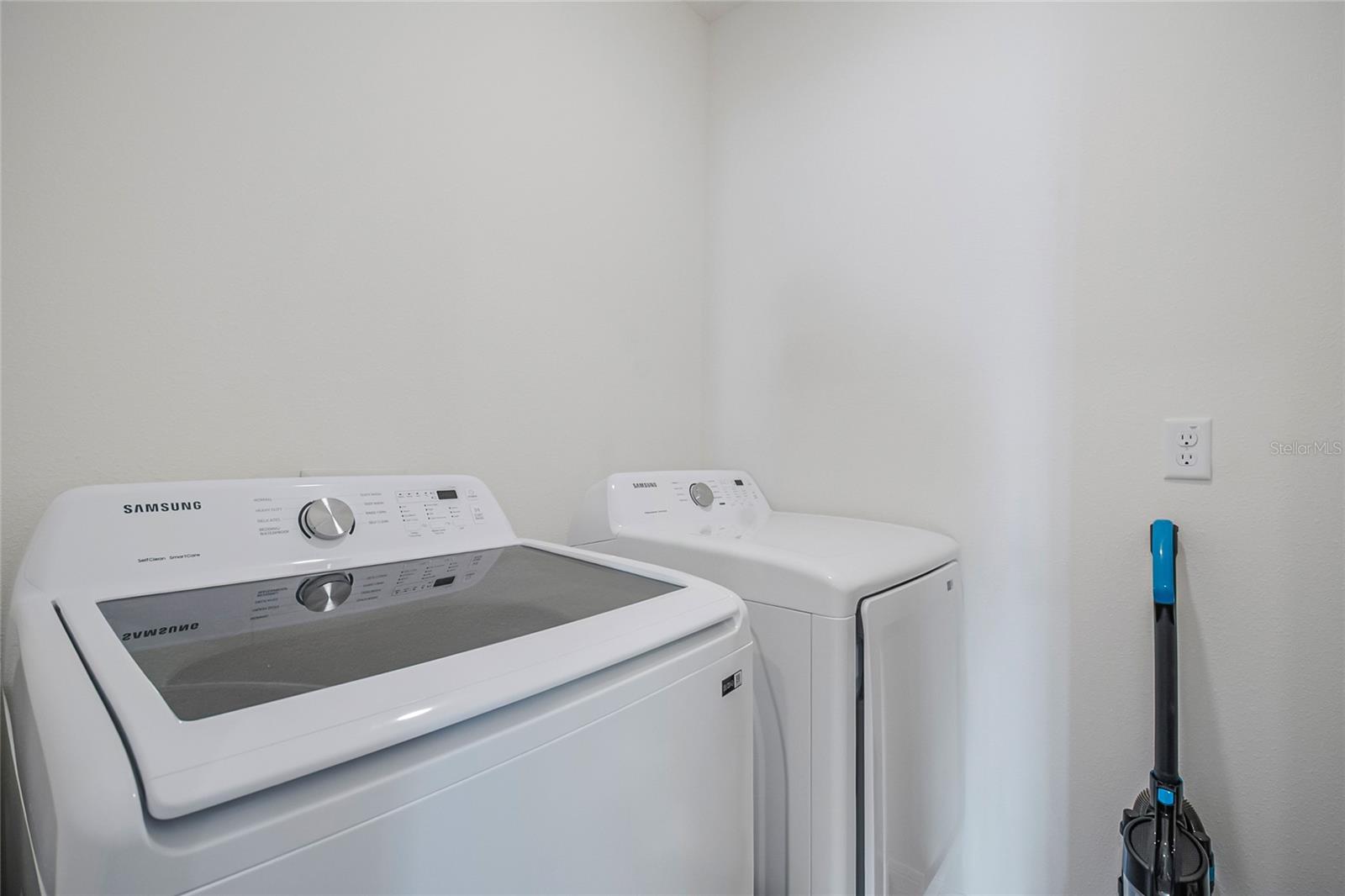 Image 15 of 40 For 1126 Chichester Court