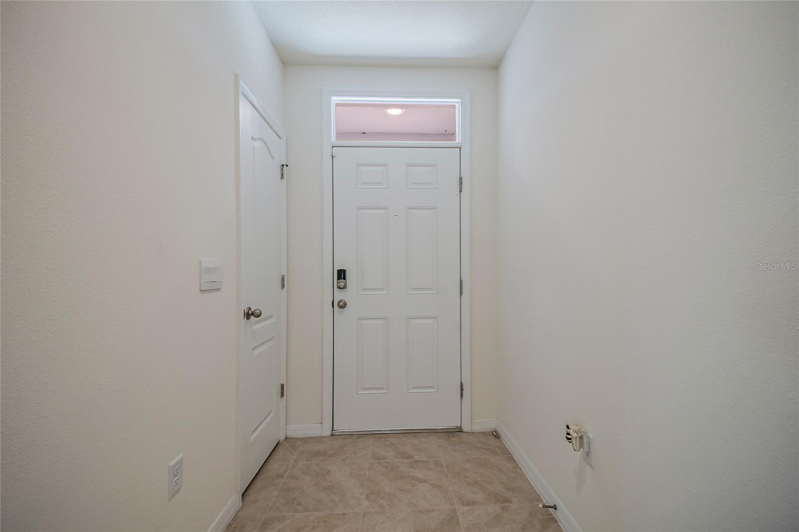 Image 5 of 40 For 1126 Chichester Court