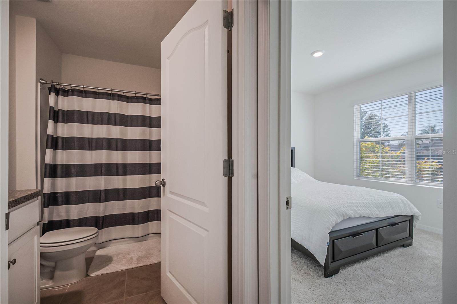 Image 8 of 40 For 1126 Chichester Court